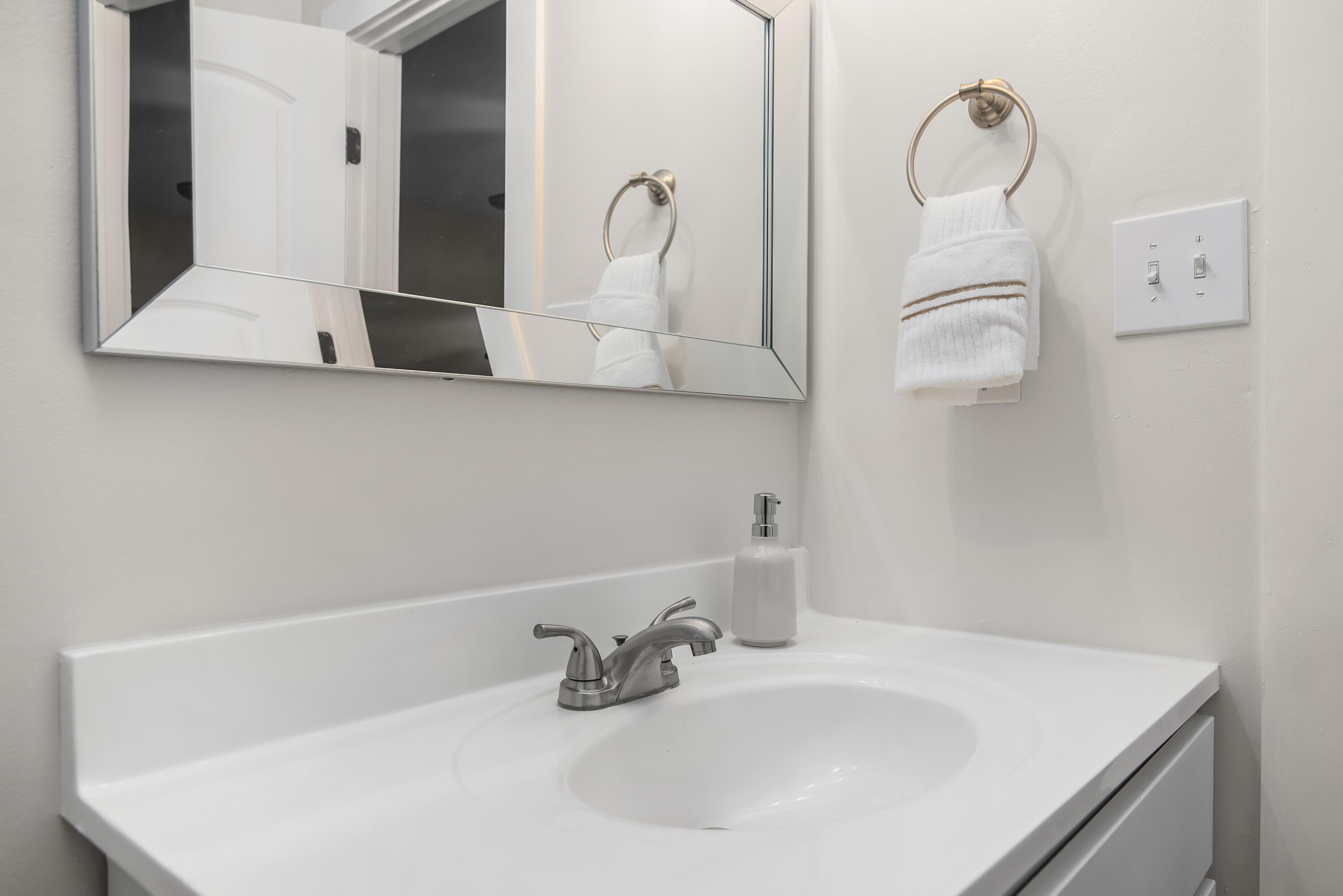 SOUTH RNG 25 WATER - Residential