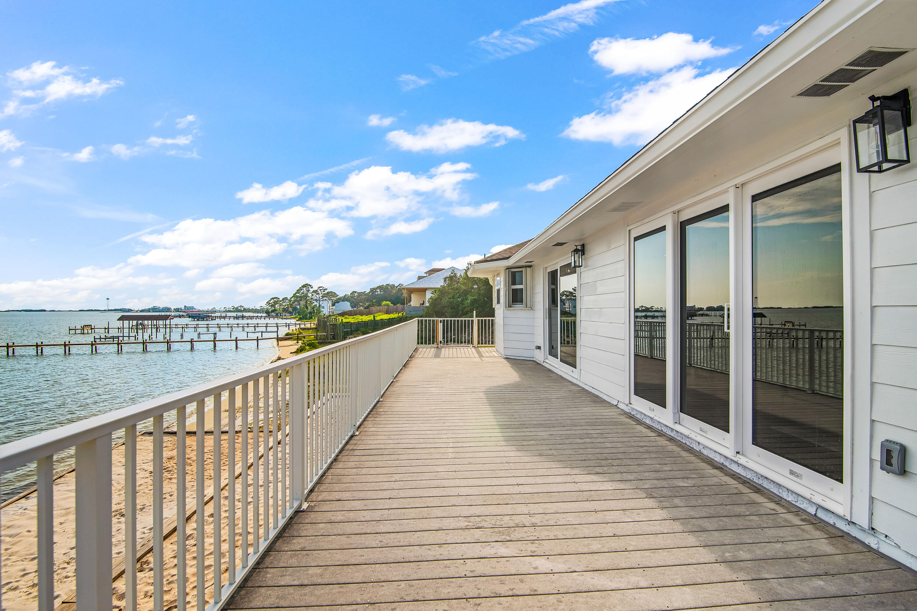 SOUTH RNG 25 WATER - Residential