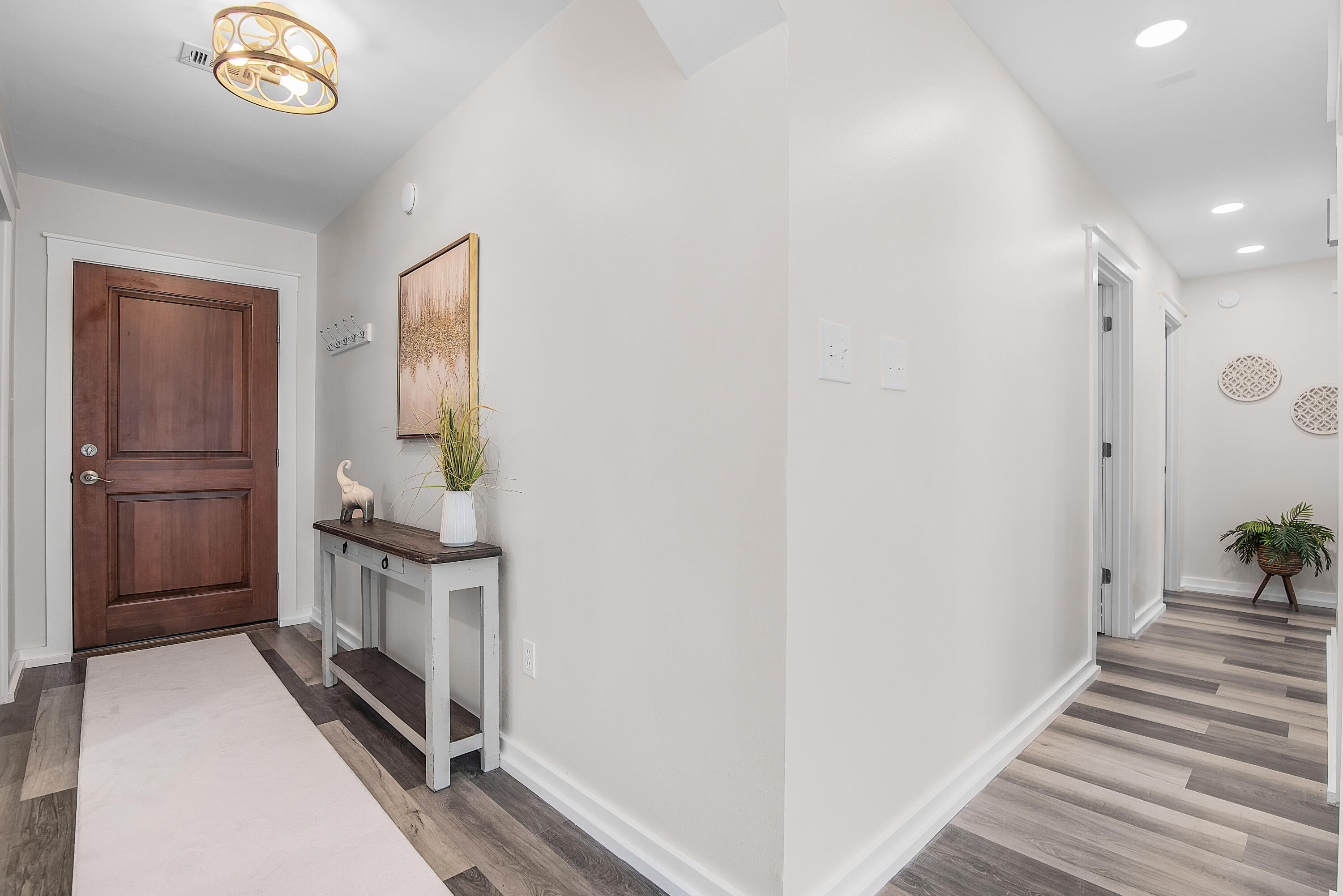 SOUTH RNG 25 WATER - Residential