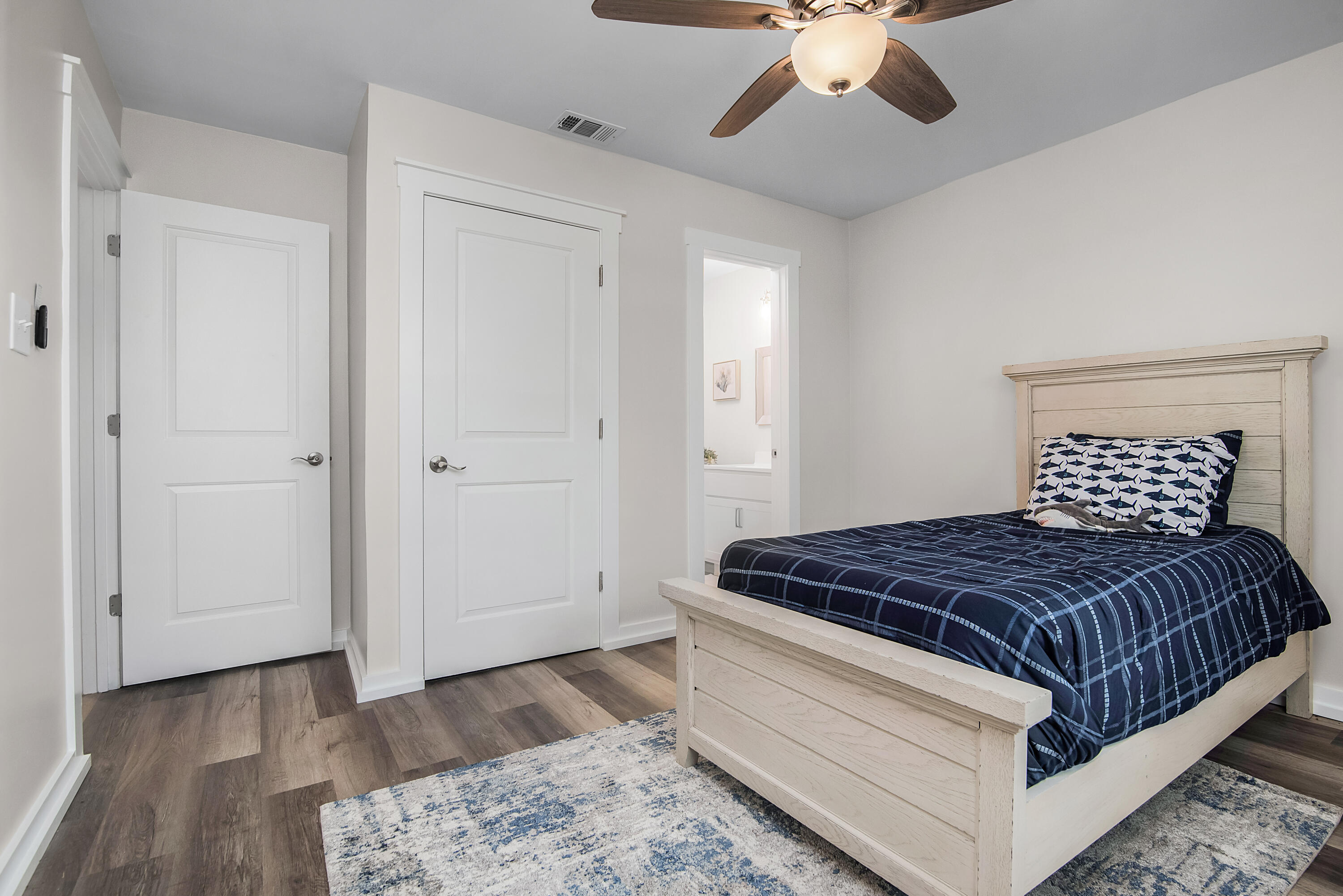 SOUTH RNG 25 WATER - Residential