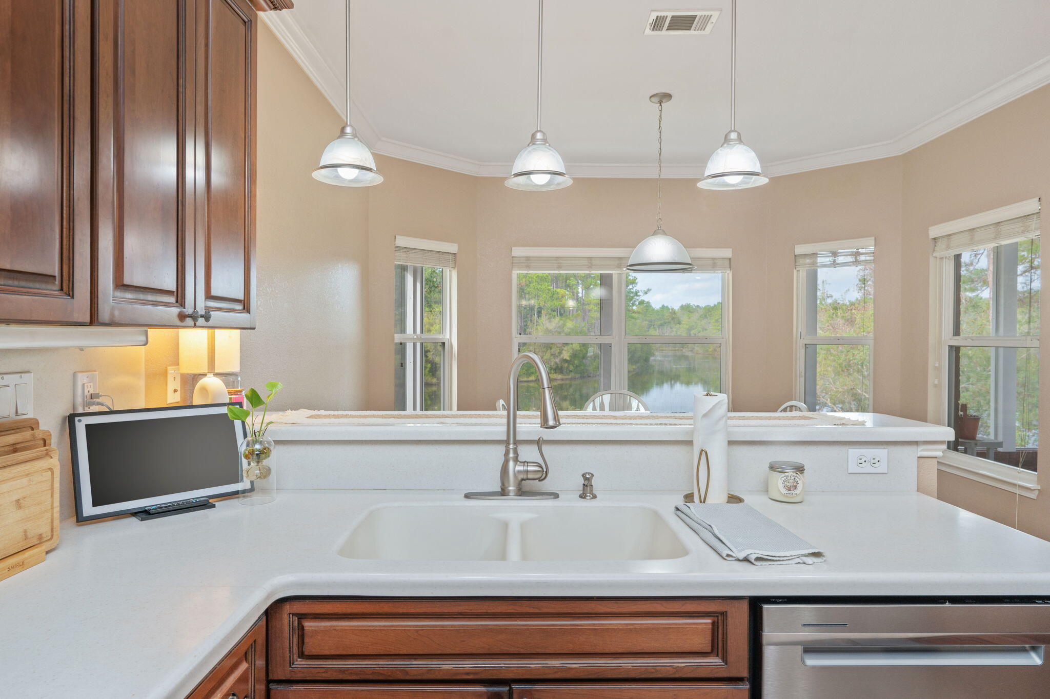 MAGNOLIA LAKE S/D - Residential