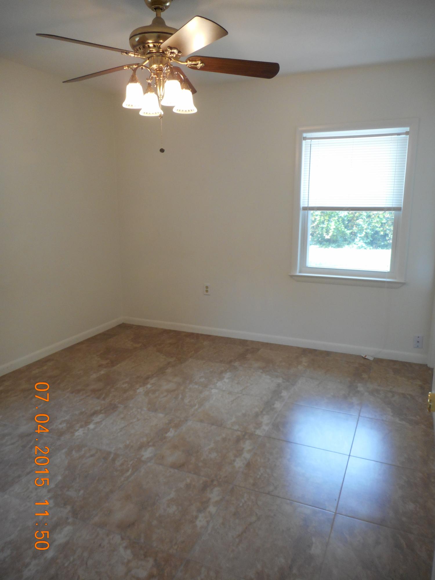 PORT DIXIE - Residential Lease