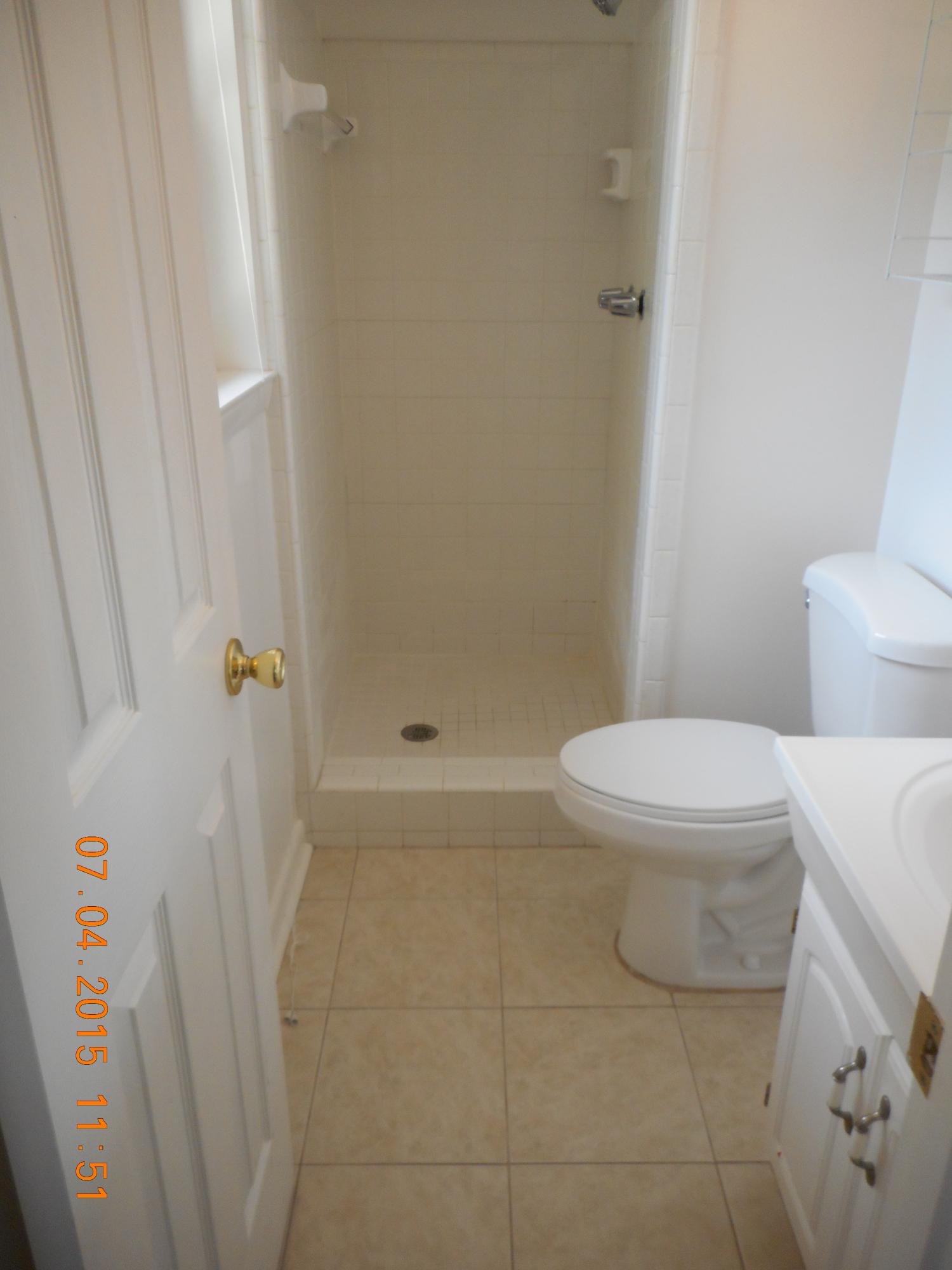 PORT DIXIE - Residential Lease