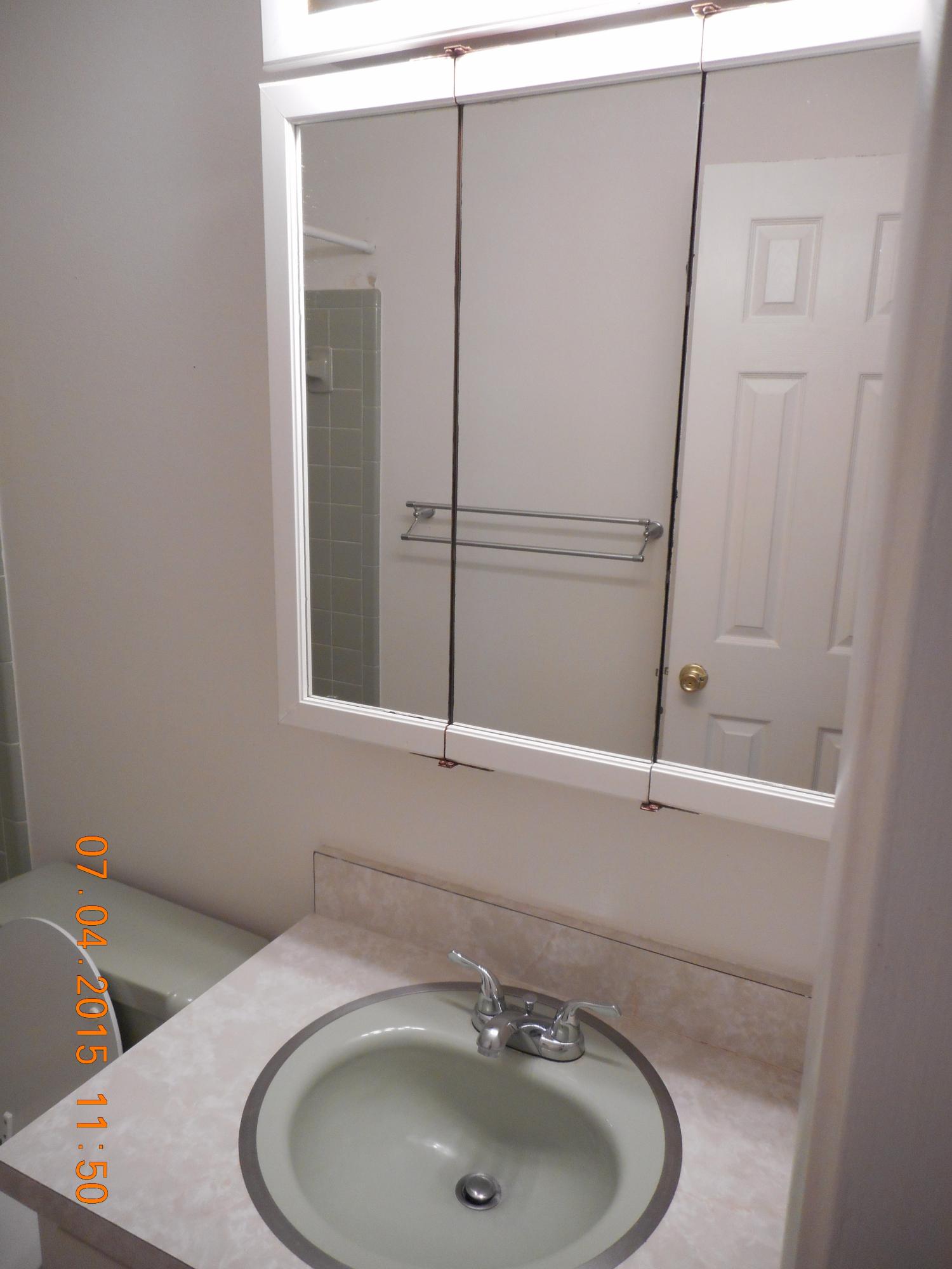 PORT DIXIE - Residential Lease