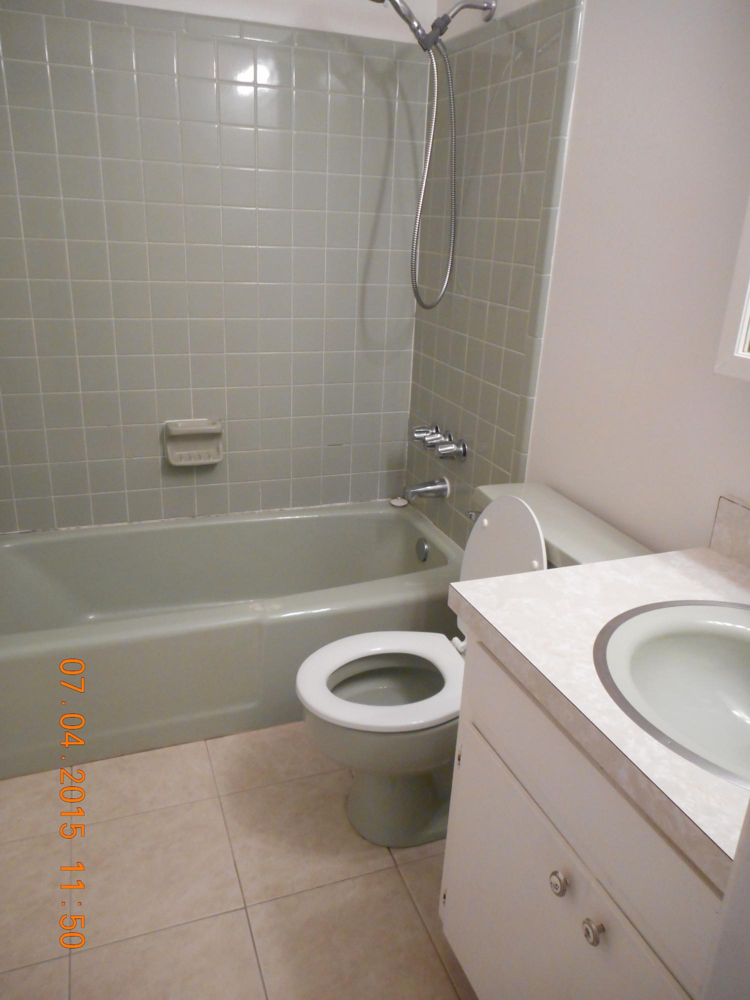 PORT DIXIE - Residential Lease