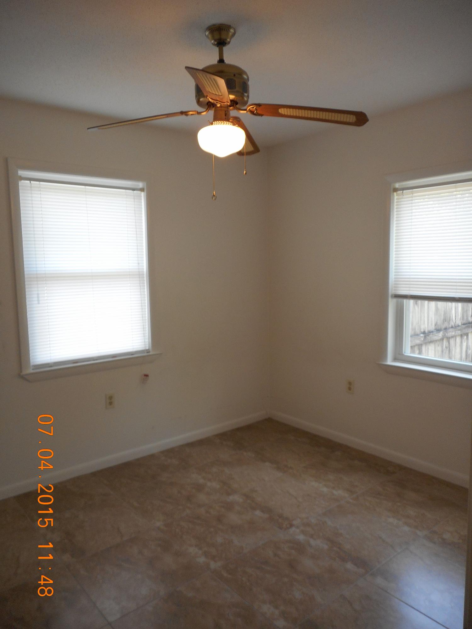 PORT DIXIE - Residential Lease