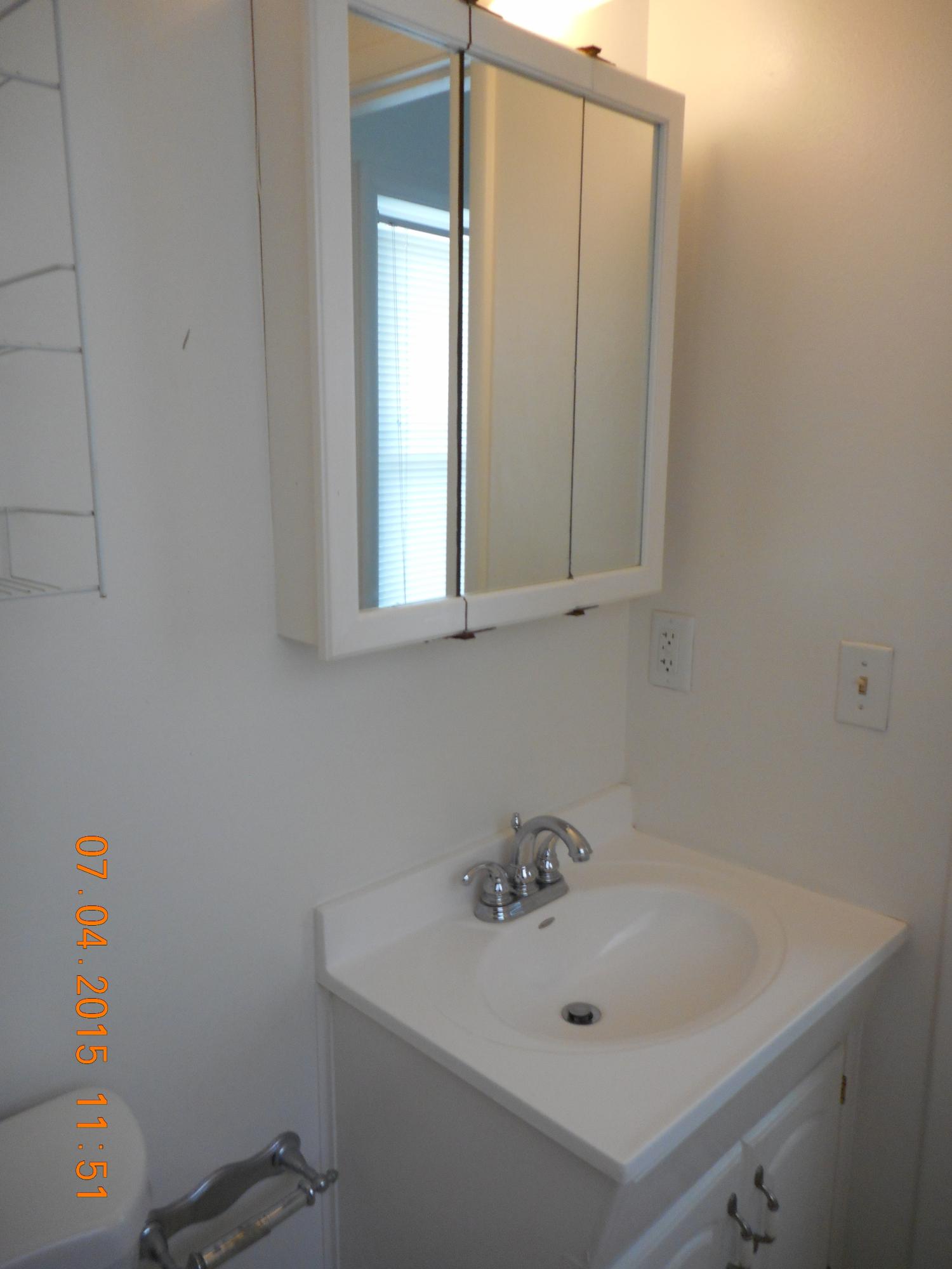 PORT DIXIE - Residential Lease