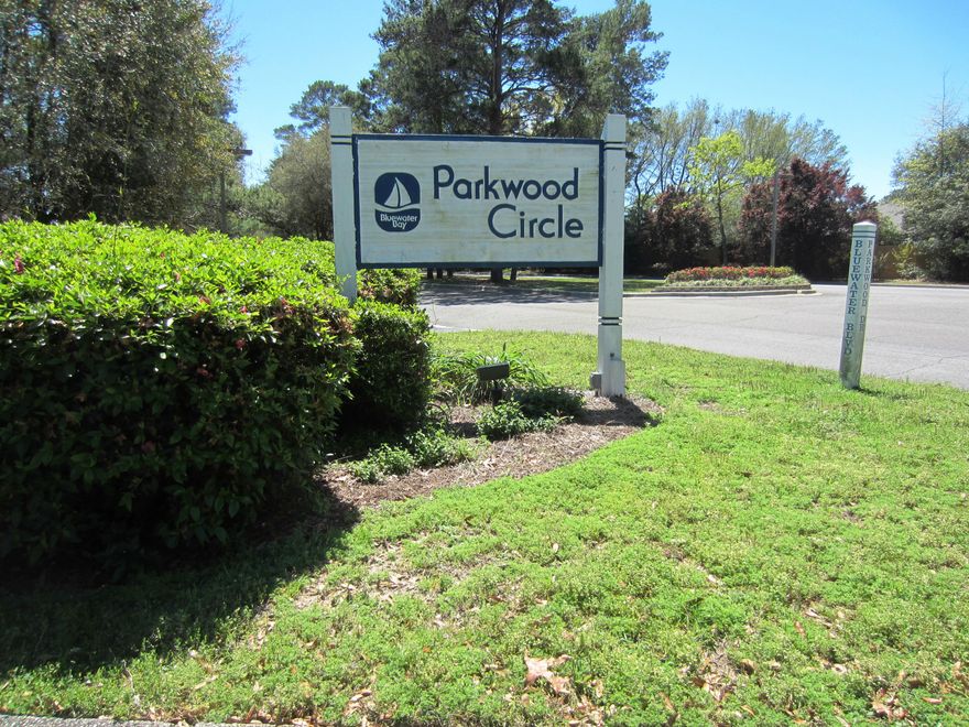 Last lot in Parkwood Circle! Centrally located, close to restaurants and shopping, within walking distance of Bluewater elementary. HOA fees include front yard irrigation (upon completion of home).