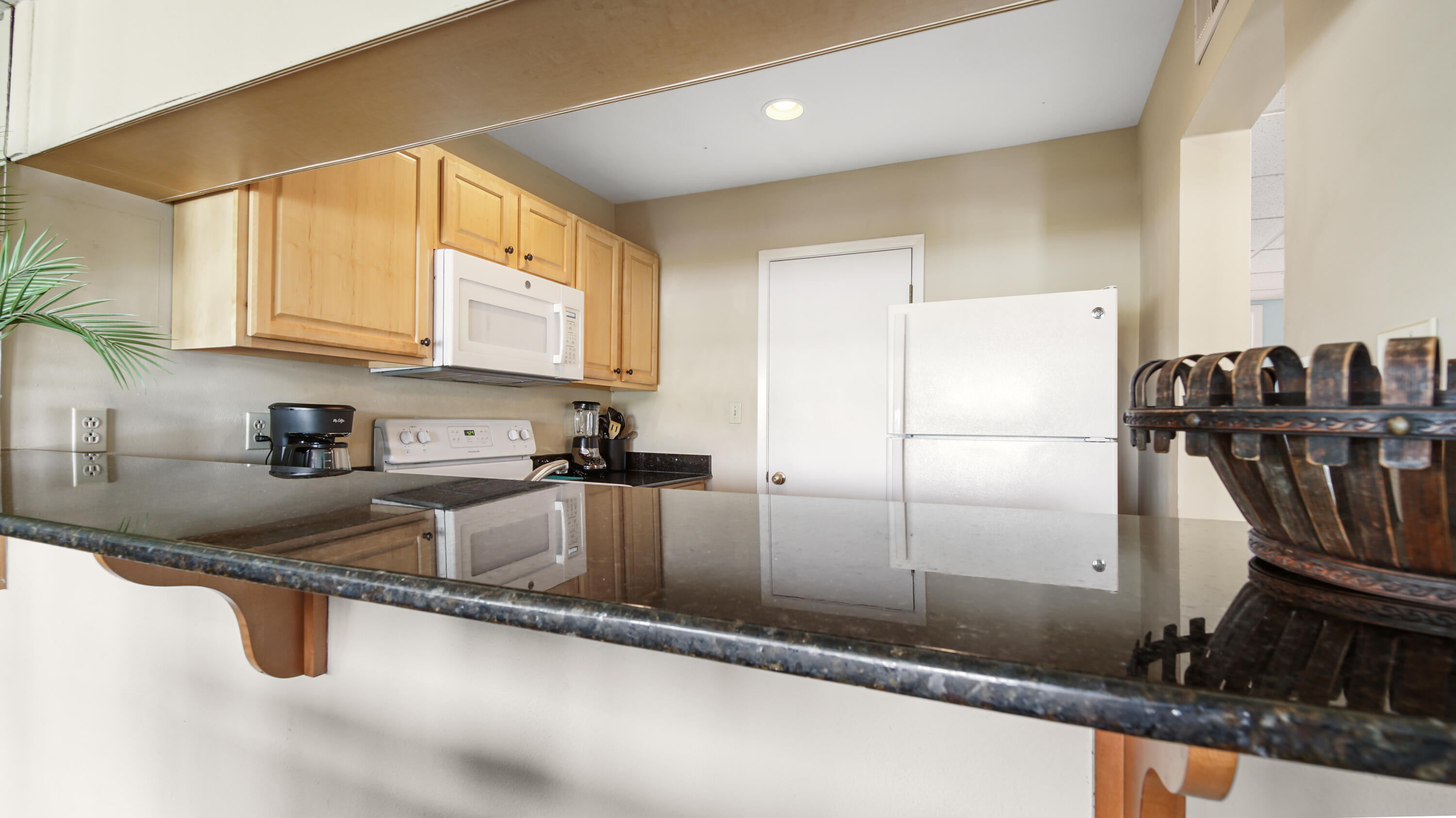 EDGEWATER GOLF VILLAS III-A CONDO - Residential