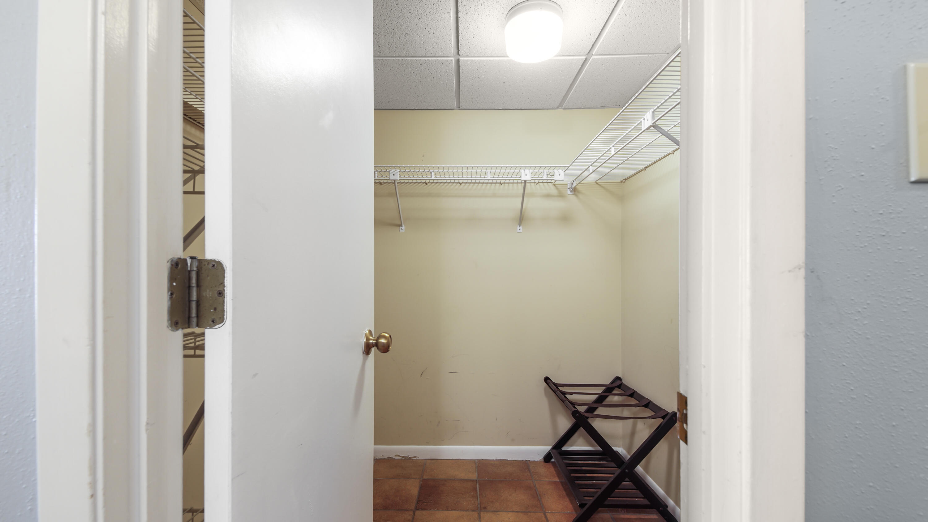EDGEWATER GOLF VILLAS III-A CONDO - Residential