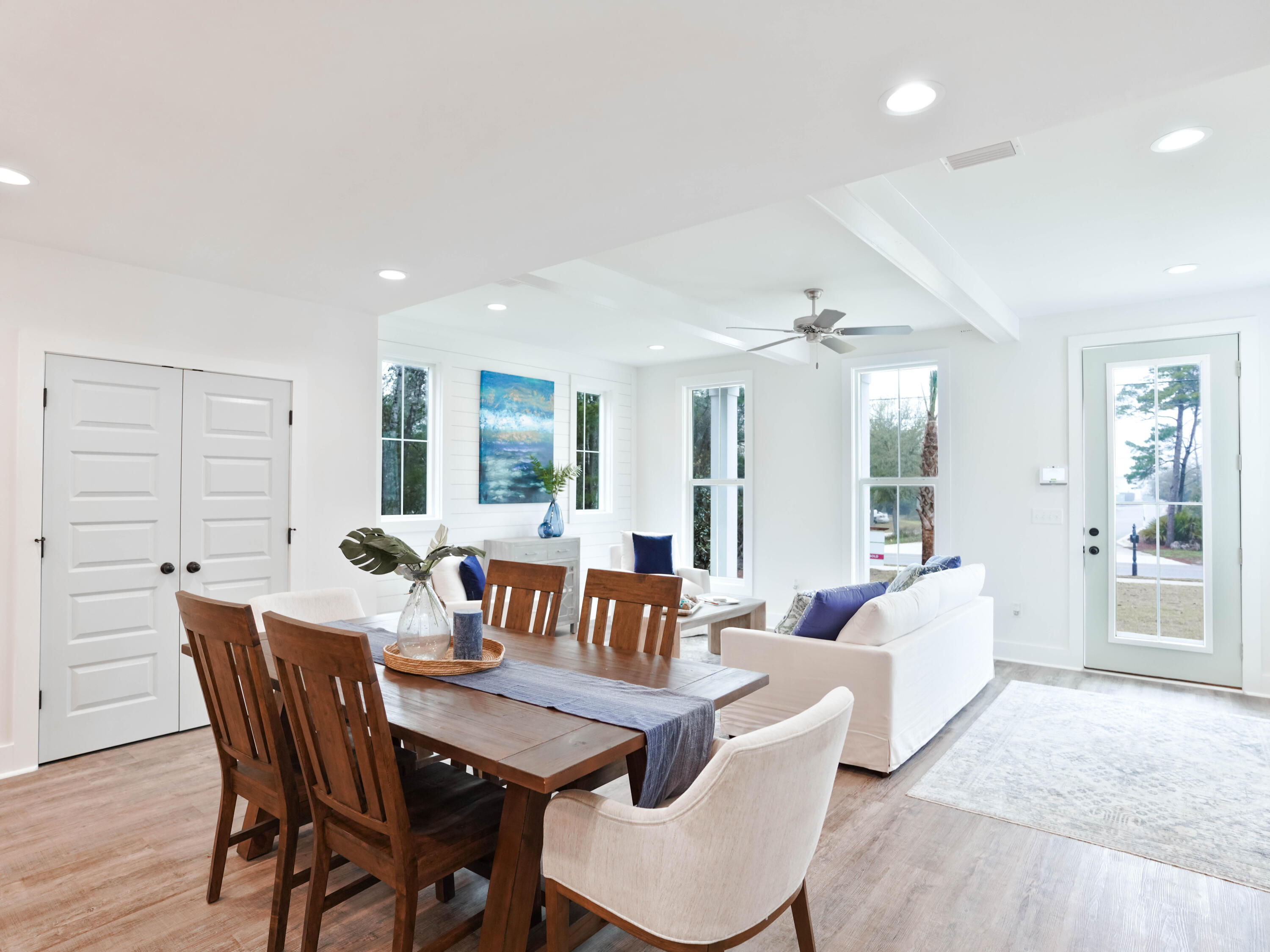 N Wall Street - Residential