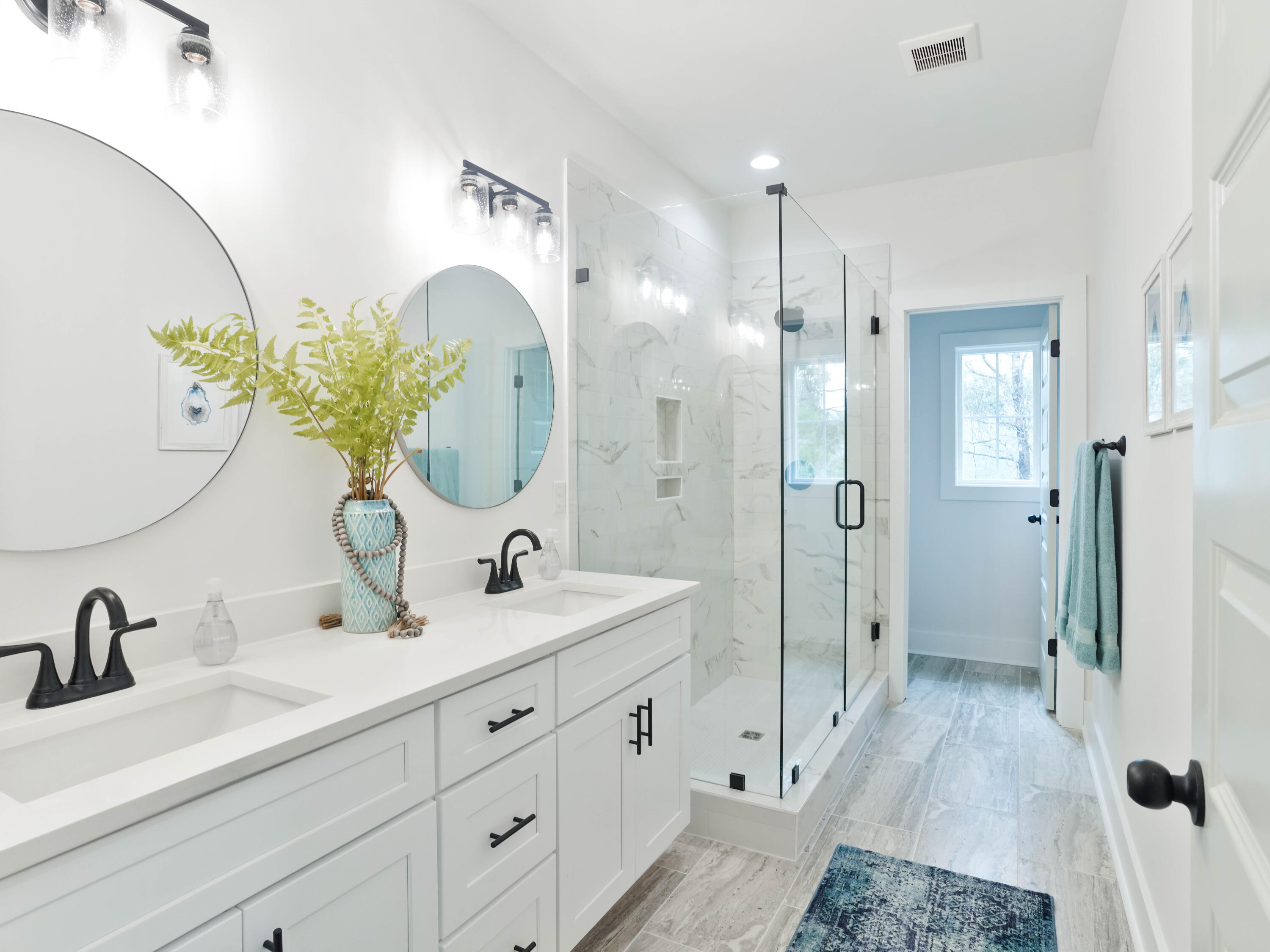 N Wall Street - Residential