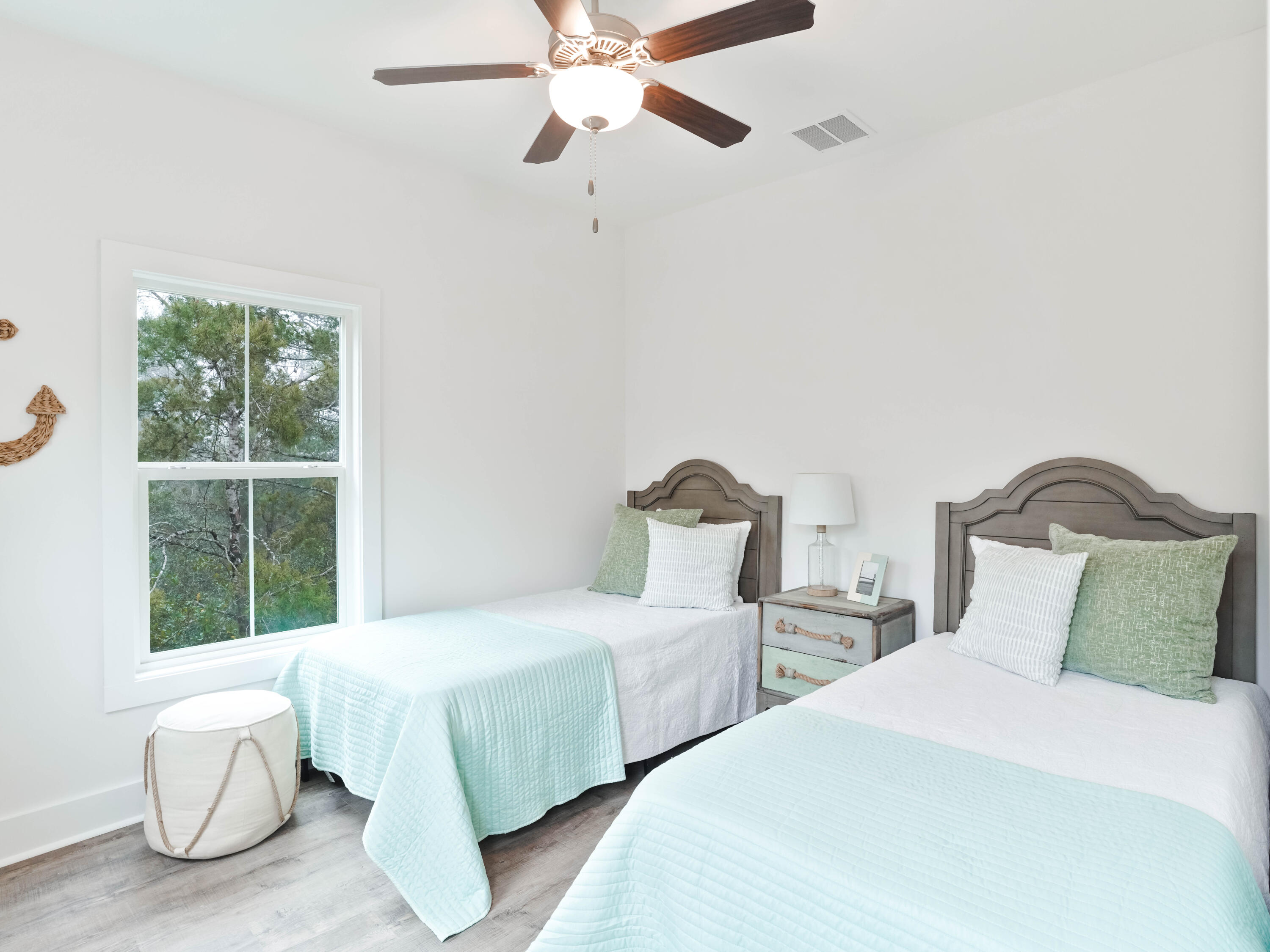 N Wall Street - Residential