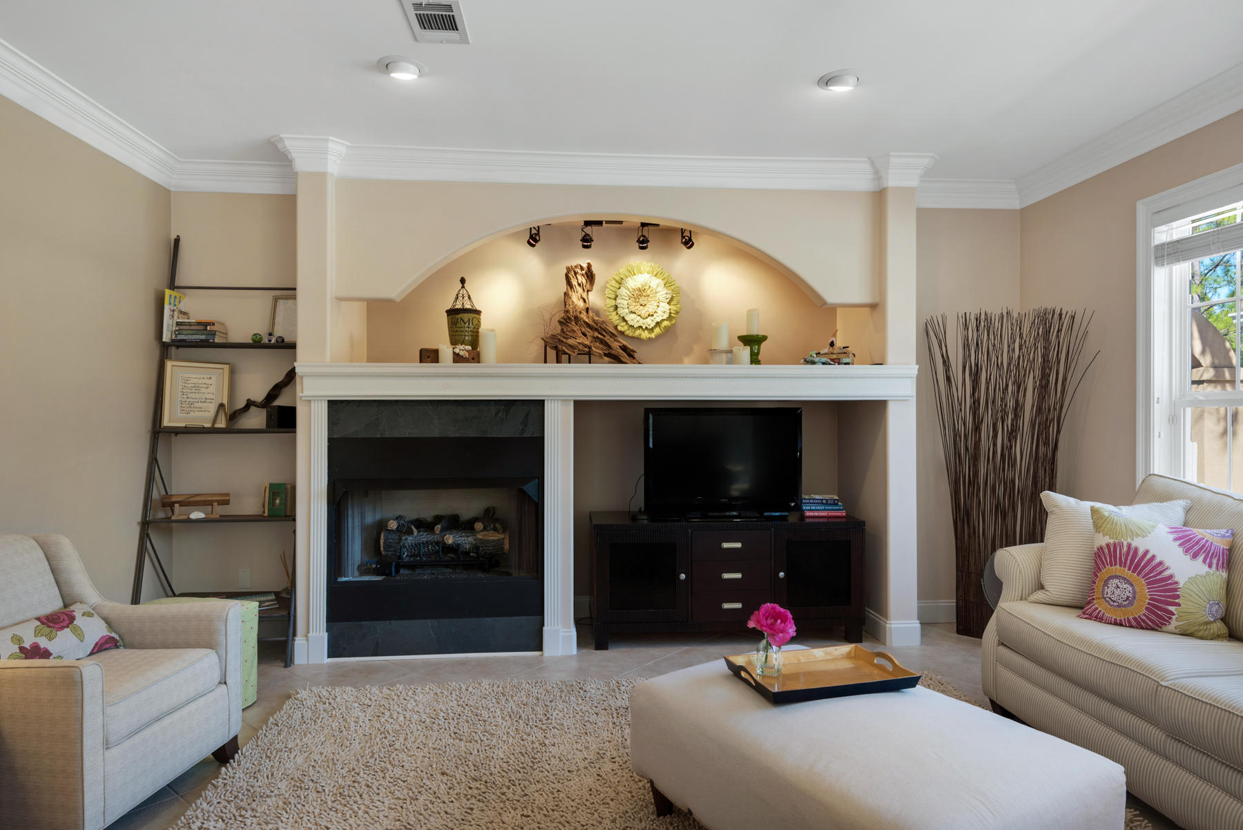 CANO ESTATES - Residential