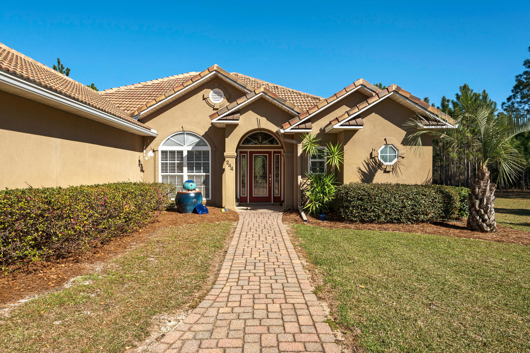 CANO ESTATES - Residential