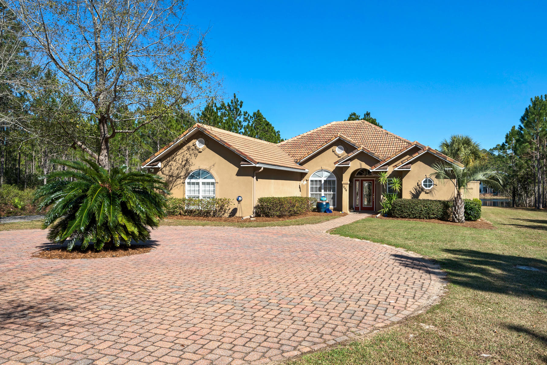 CANO ESTATES - Residential