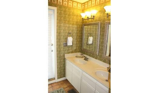 SEAFARER CONDO - Residential