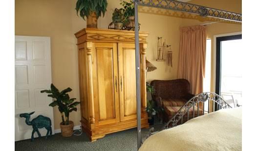 SEAFARER CONDO - Residential