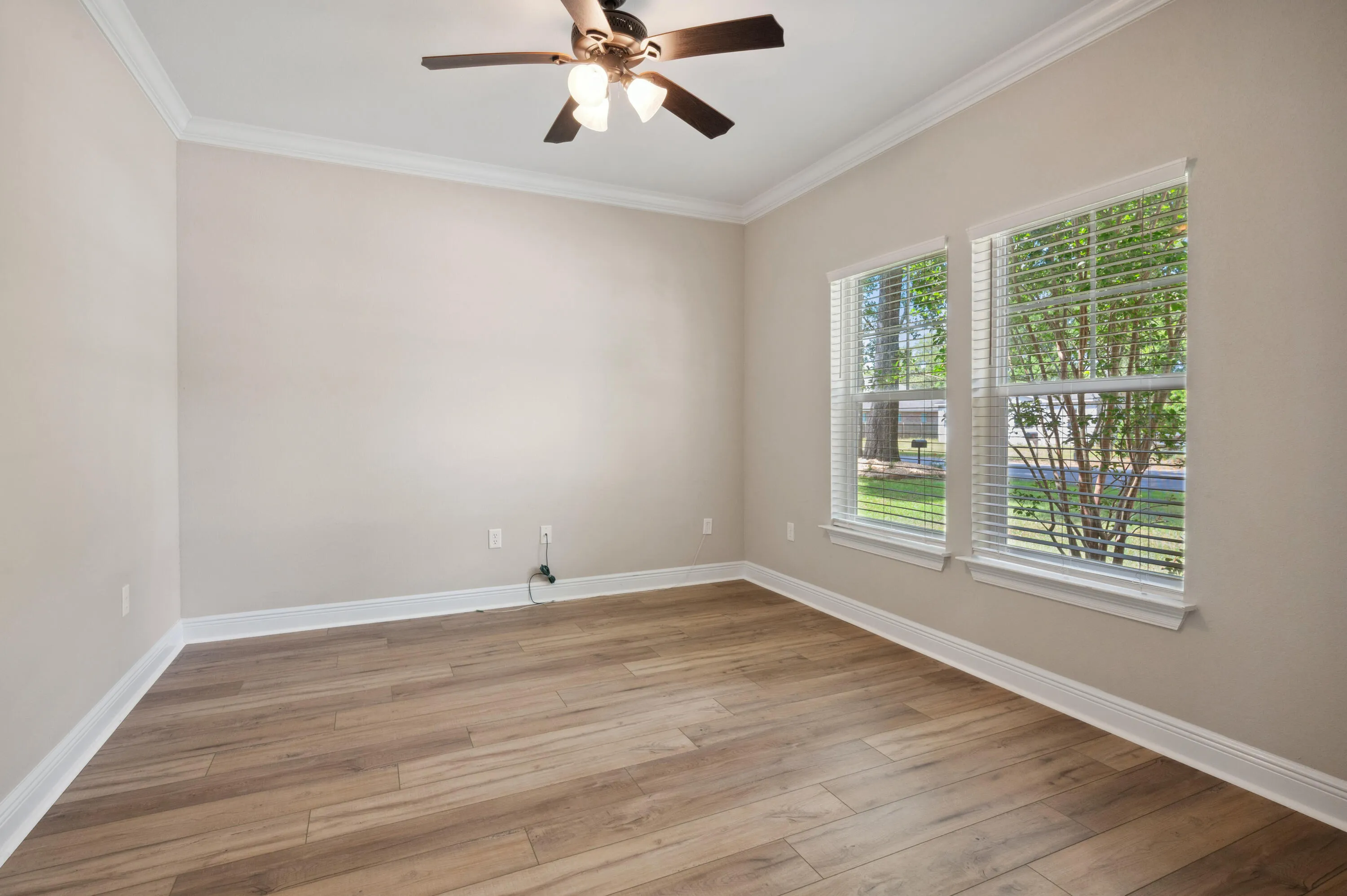 Niceville, Florida 32578, United States, 4 Bedrooms Bedrooms, ,3 BathroomsBathrooms,Residential,Pending,122992