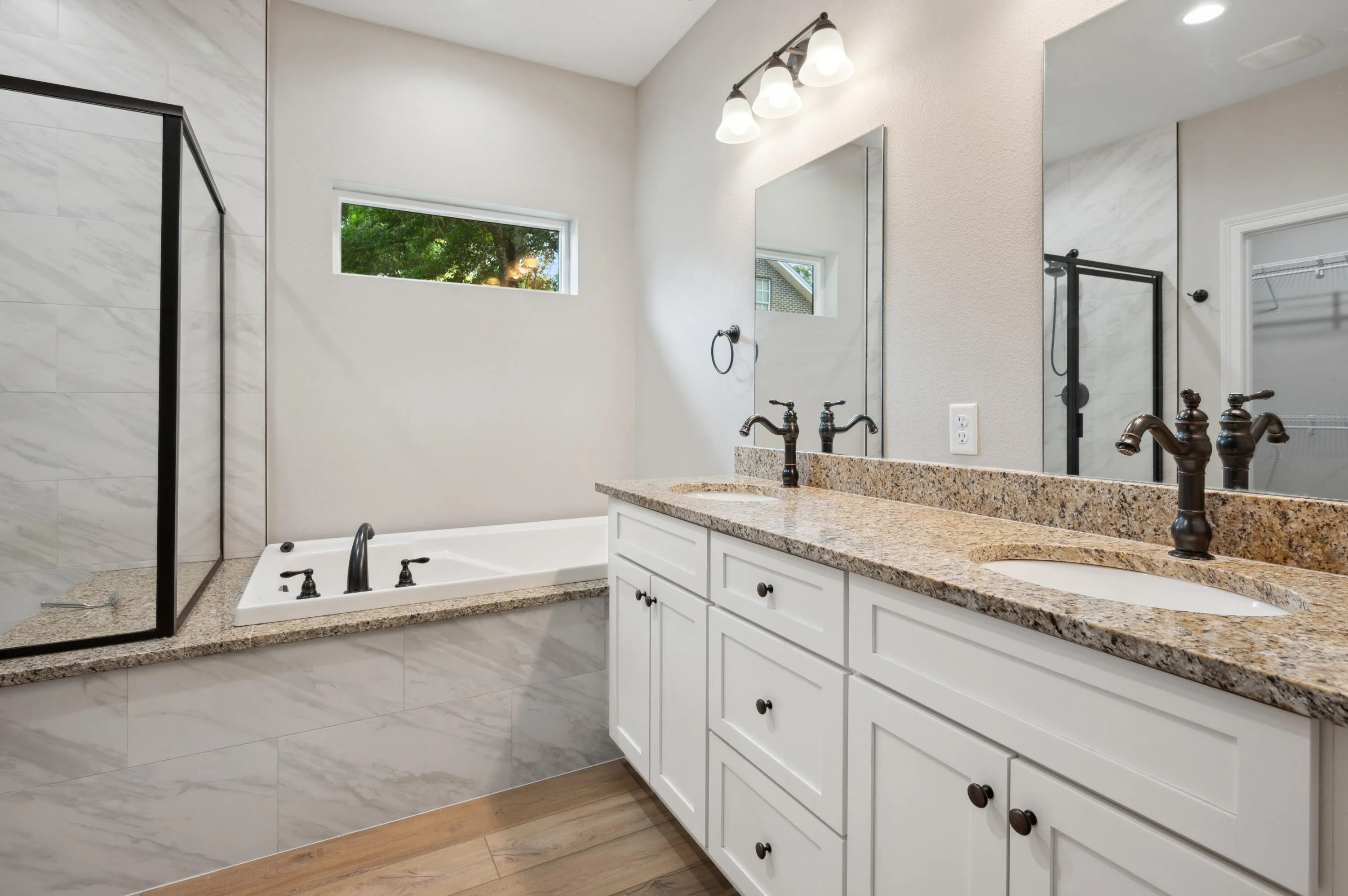 Niceville, Florida 32578, United States, 4 Bedrooms Bedrooms, ,3 BathroomsBathrooms,Residential,Pending,122992