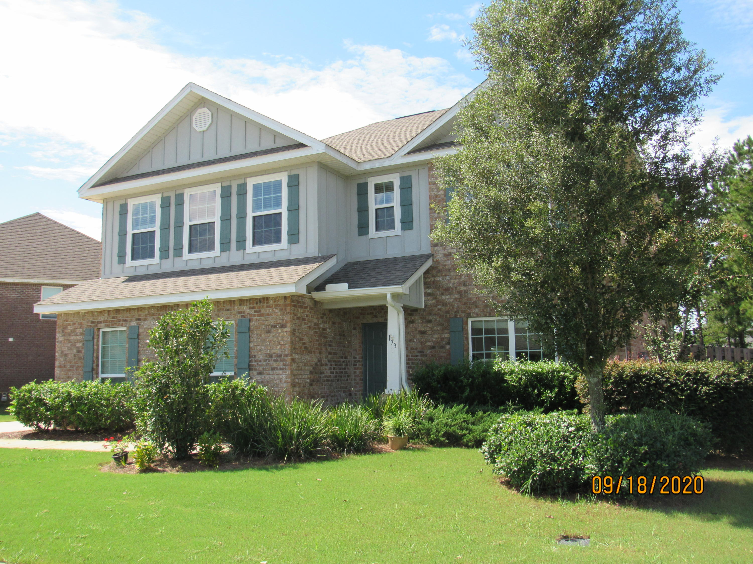 HAMMOCK BAY - Residential Lease