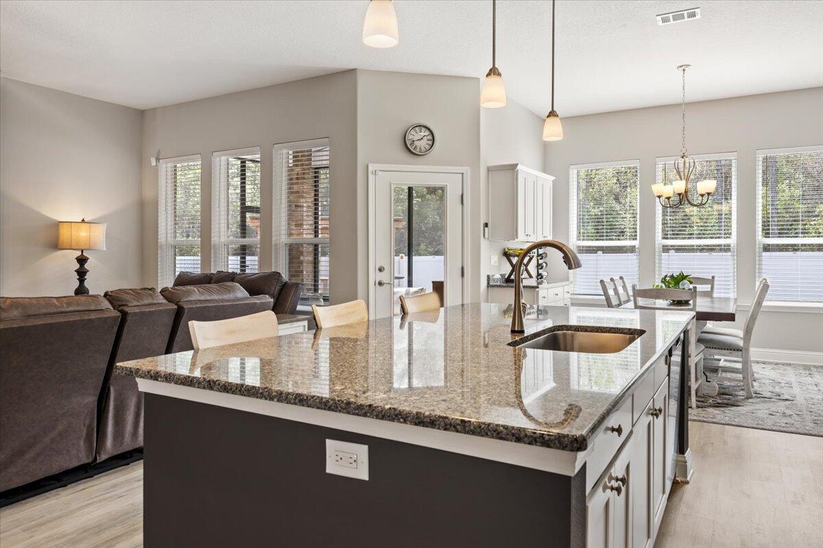 CREETS LANDING - Residential