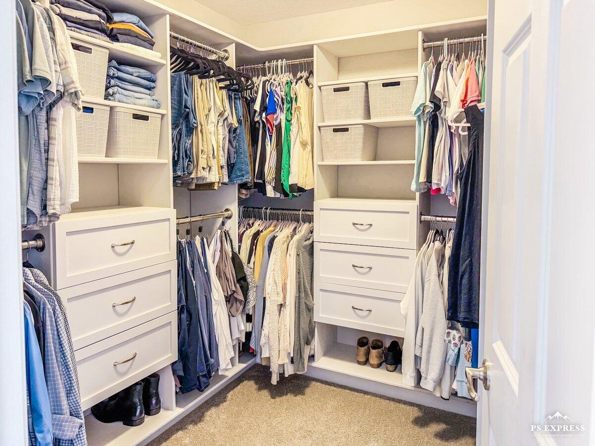 CREETS LANDING - Residential