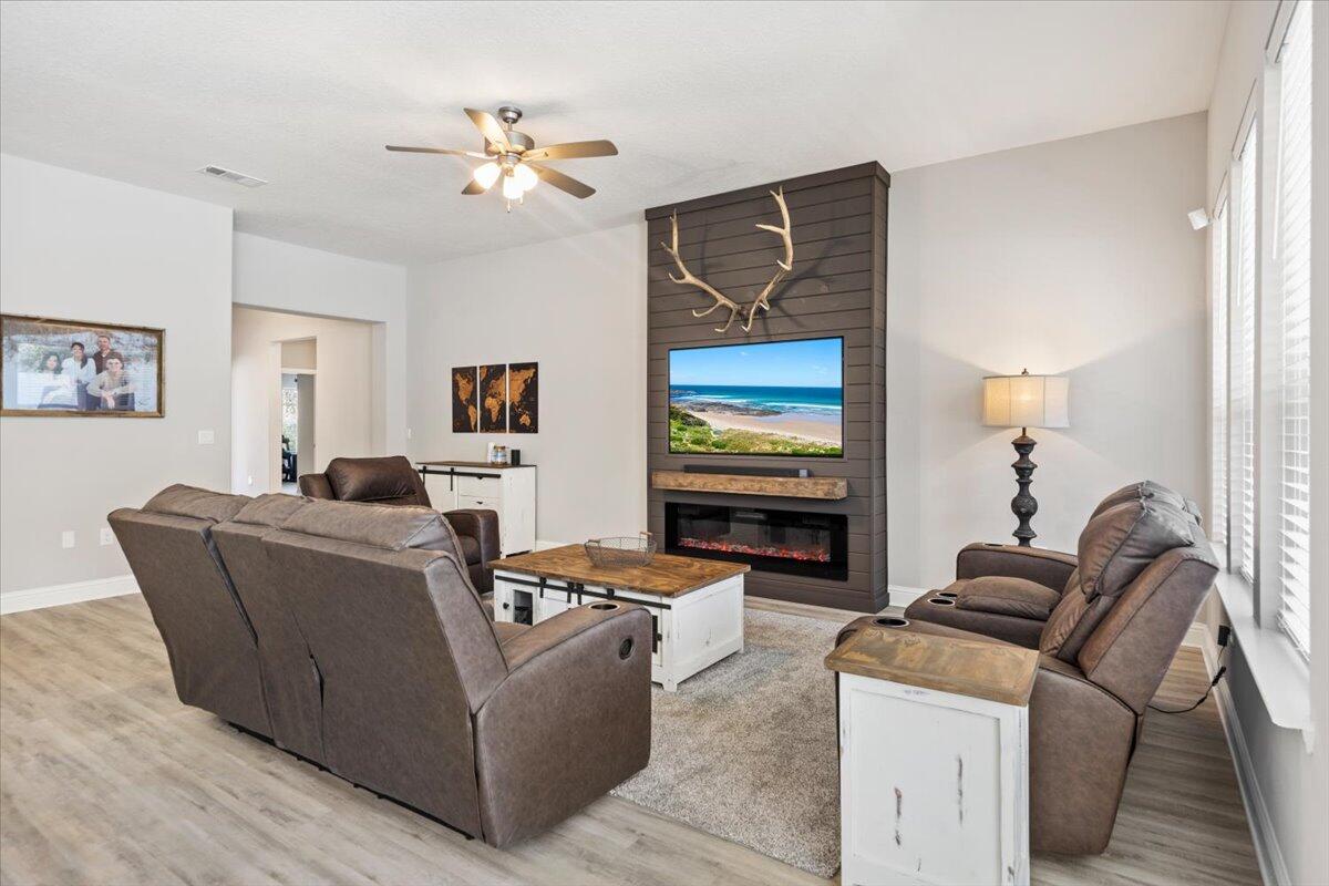 CREETS LANDING - Residential