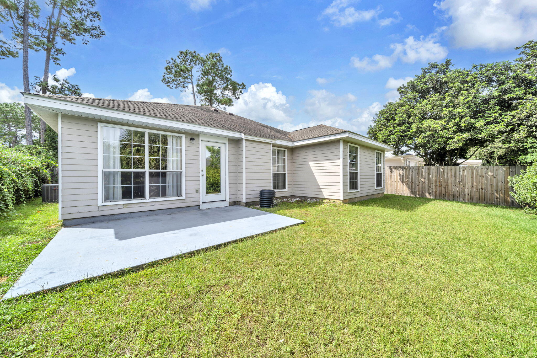 OLDE FLORIDA LAKES - Residential