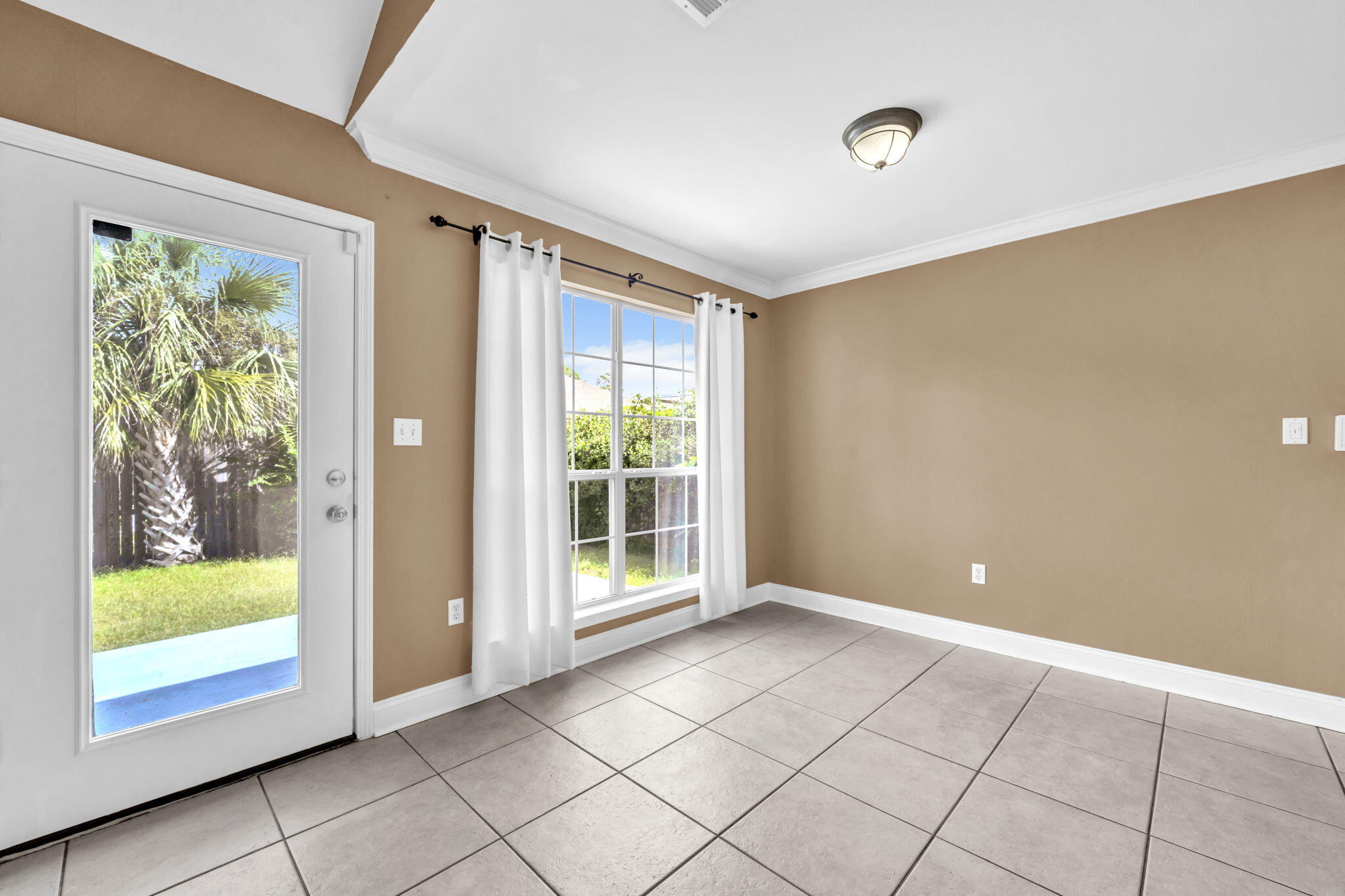 OLDE FLORIDA LAKES - Residential