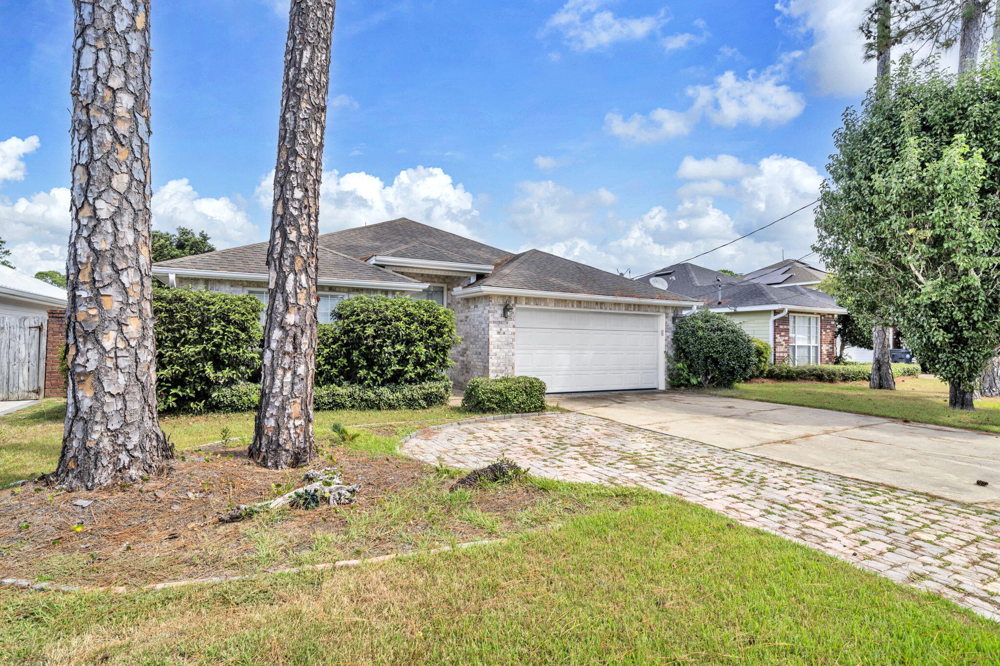 OLDE FLORIDA LAKES - Residential