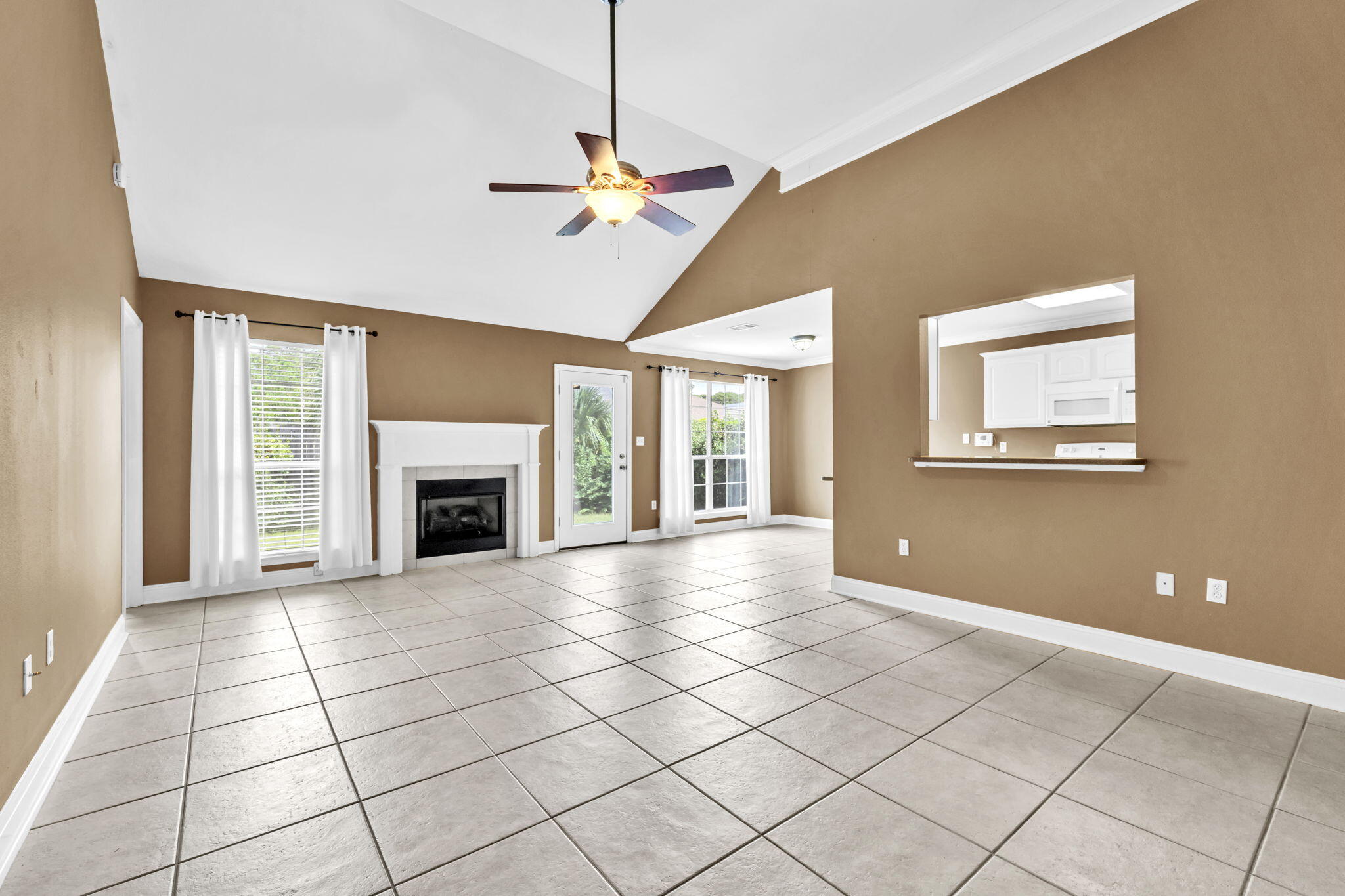OLDE FLORIDA LAKES - Residential