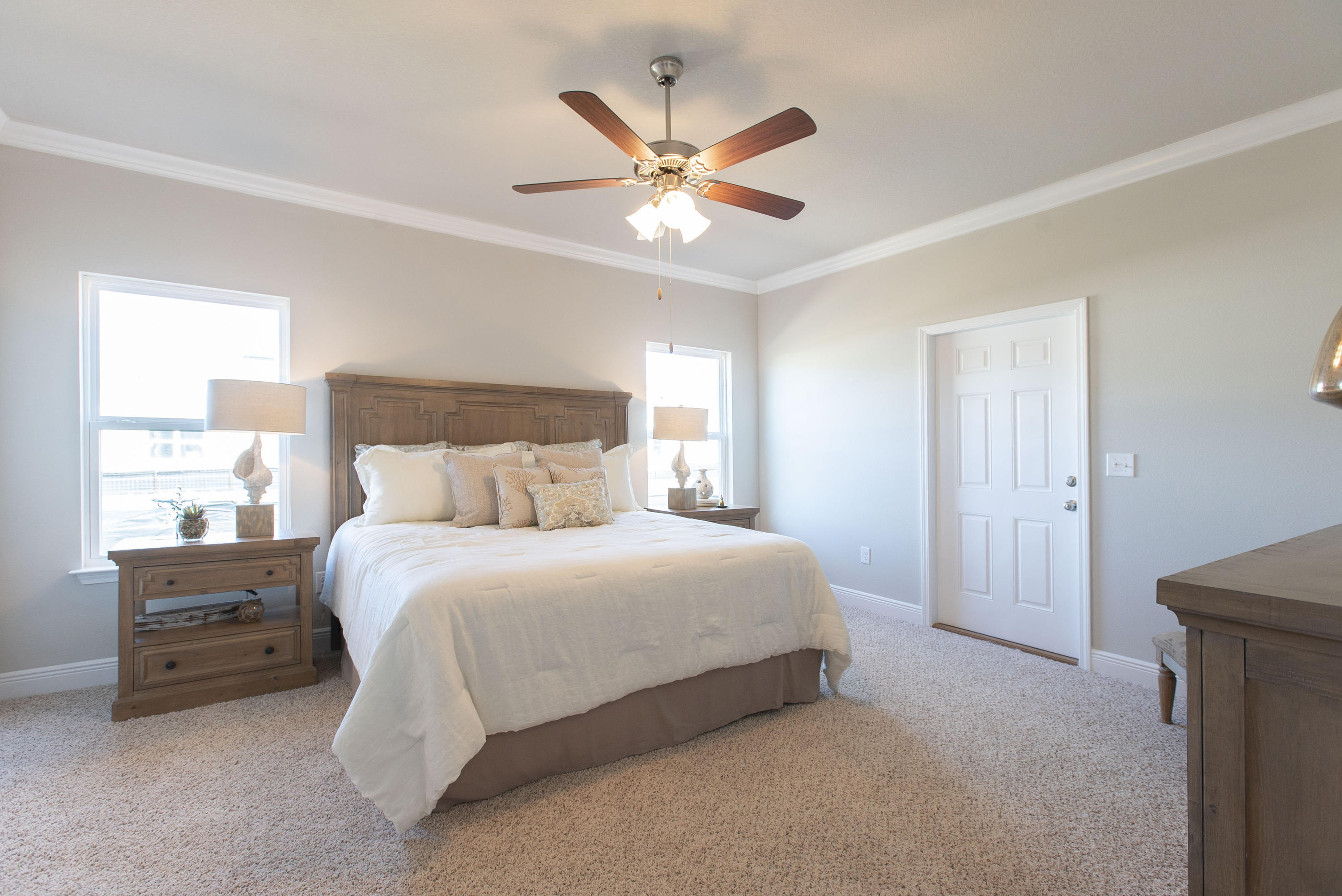 STONEGATE - Residential