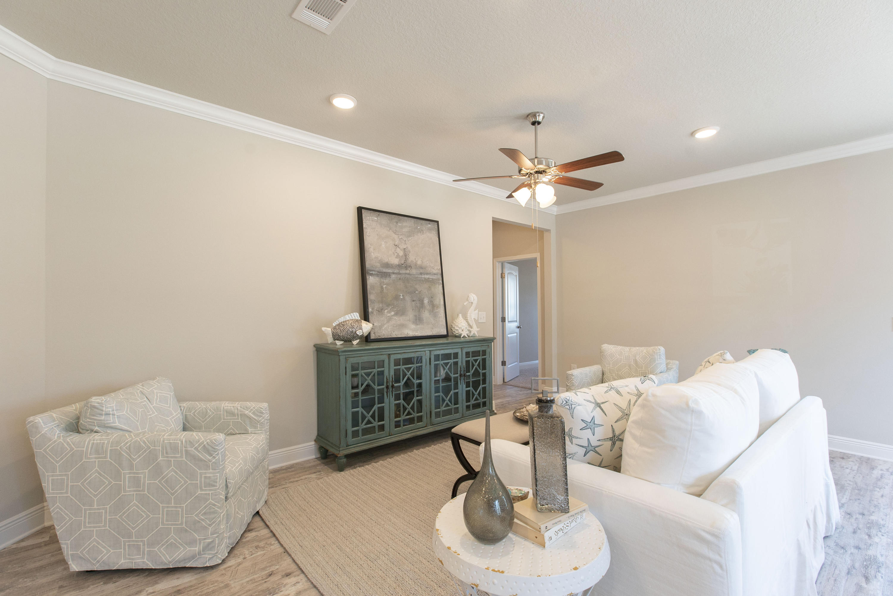 STONEGATE - Residential