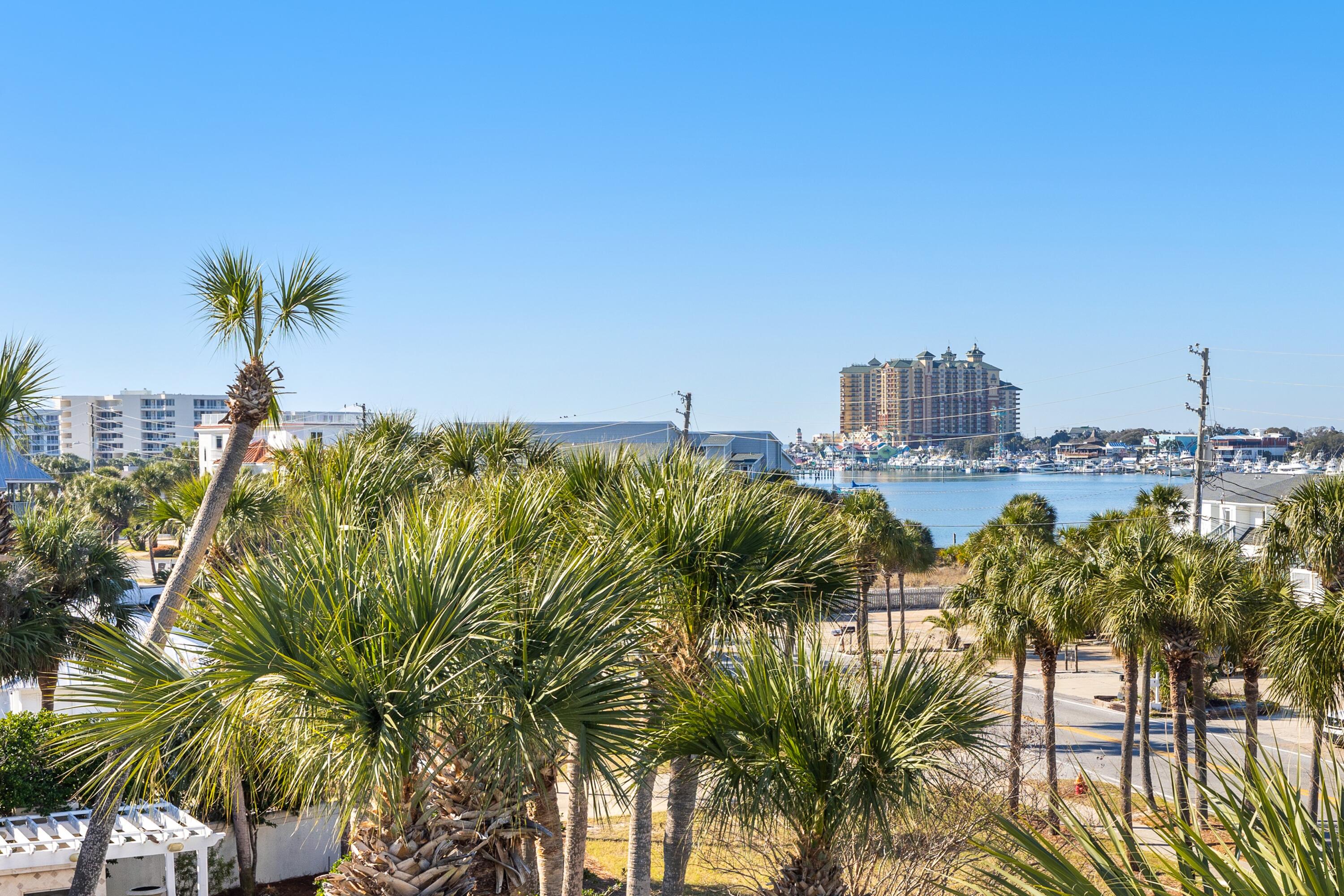 DESTIN POINTE - Residential
