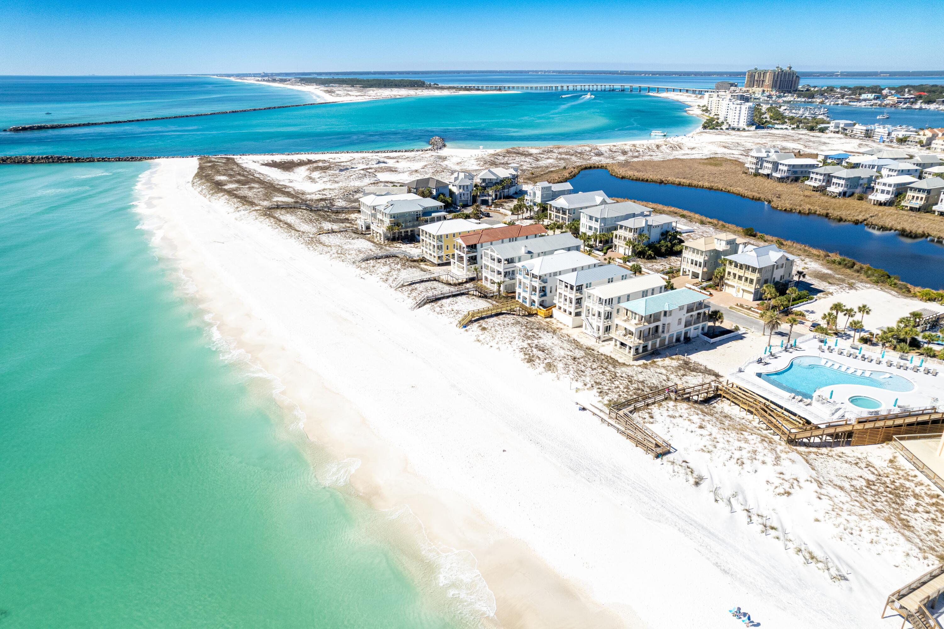 DESTIN POINTE - Residential