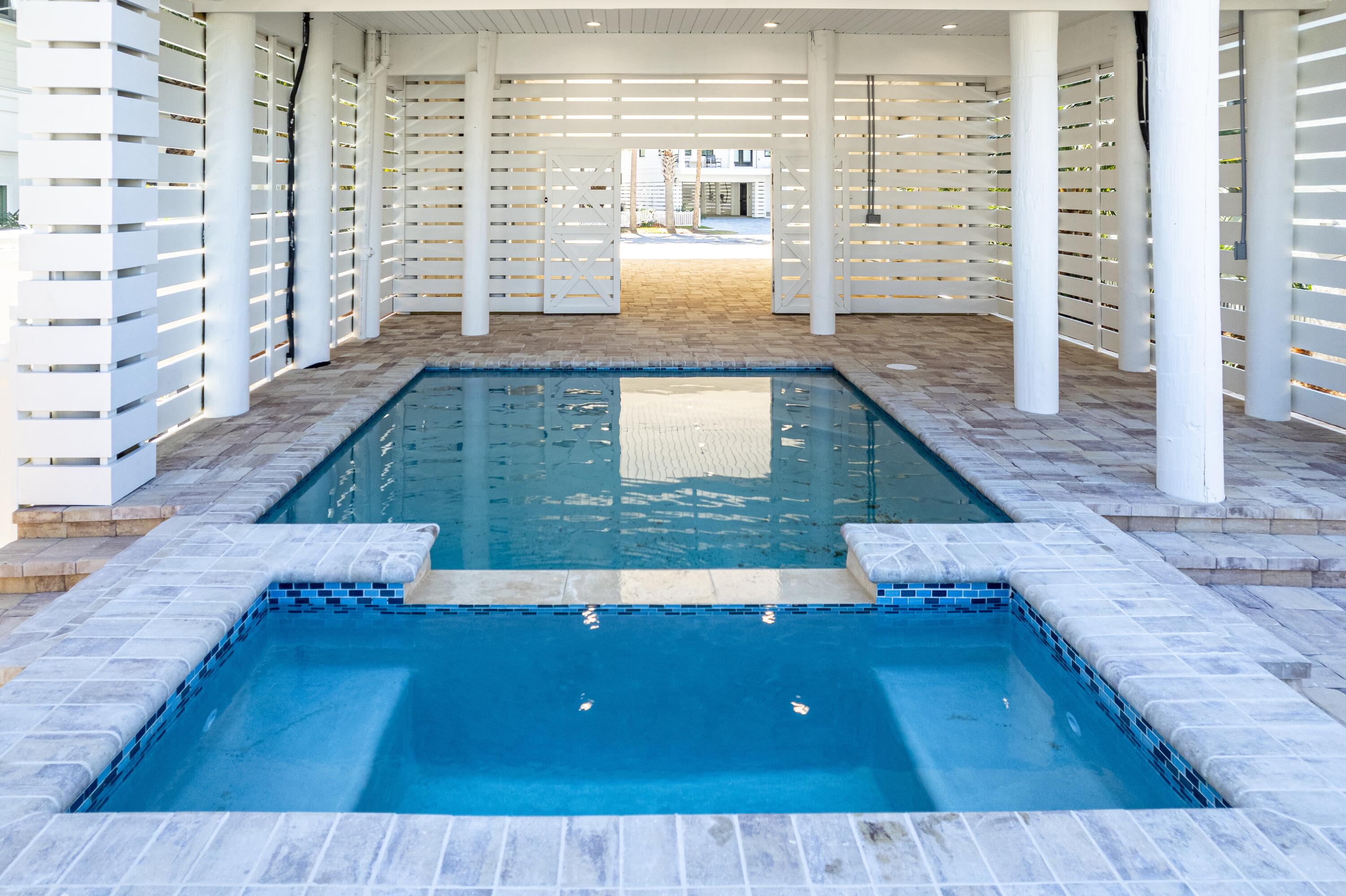 DESTIN POINTE - Residential