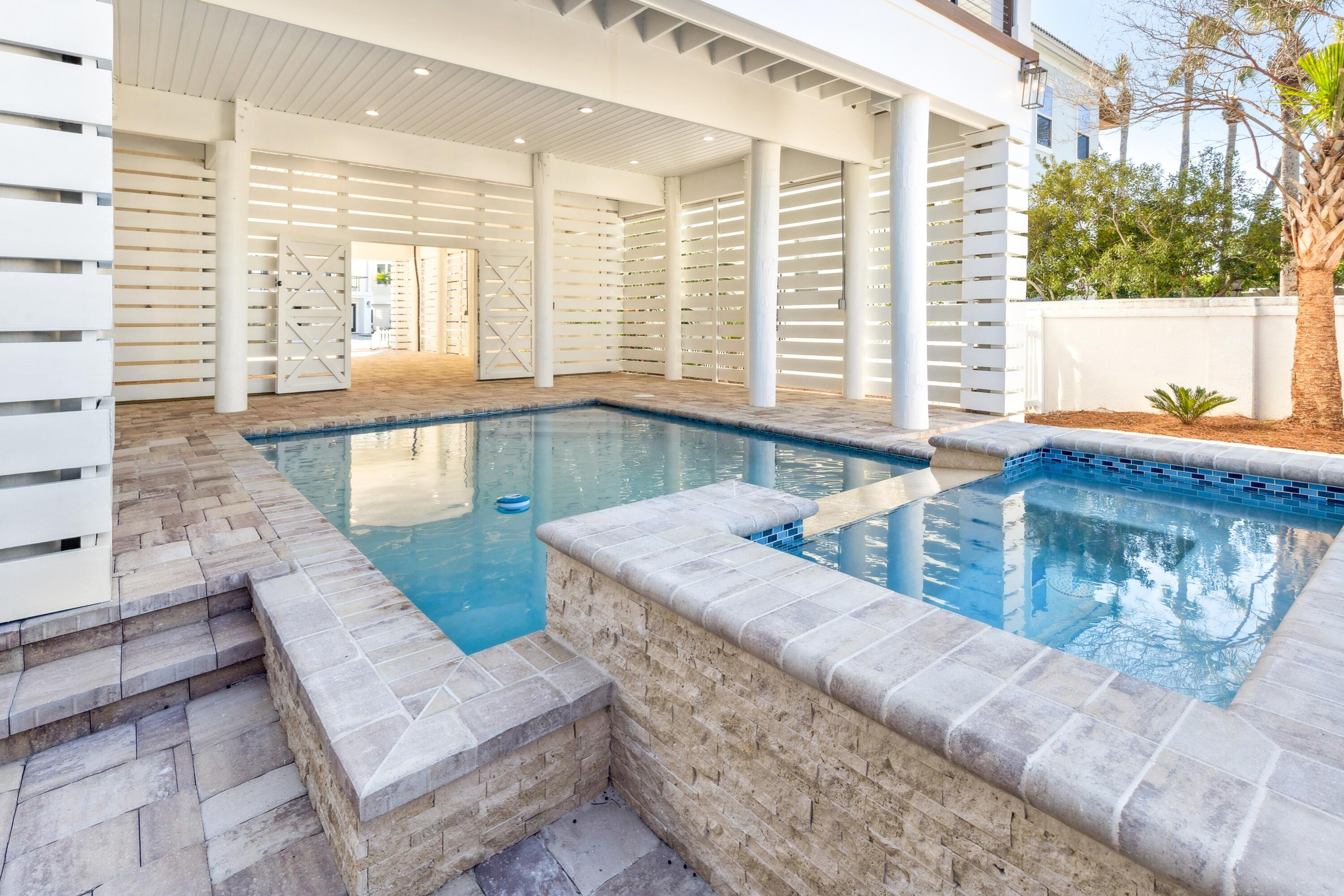 DESTIN POINTE - Residential