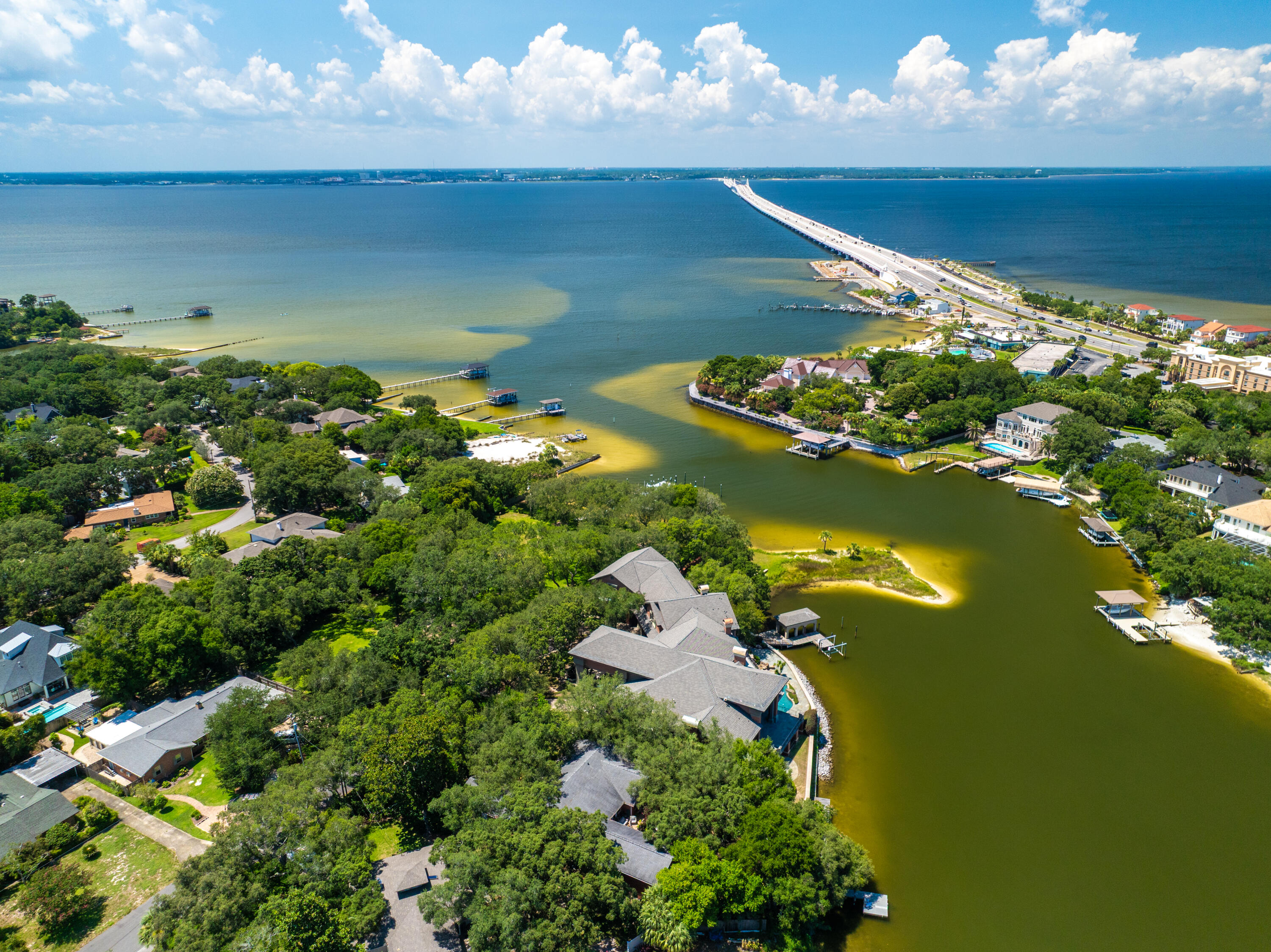 CARLAN SHORES - Residential