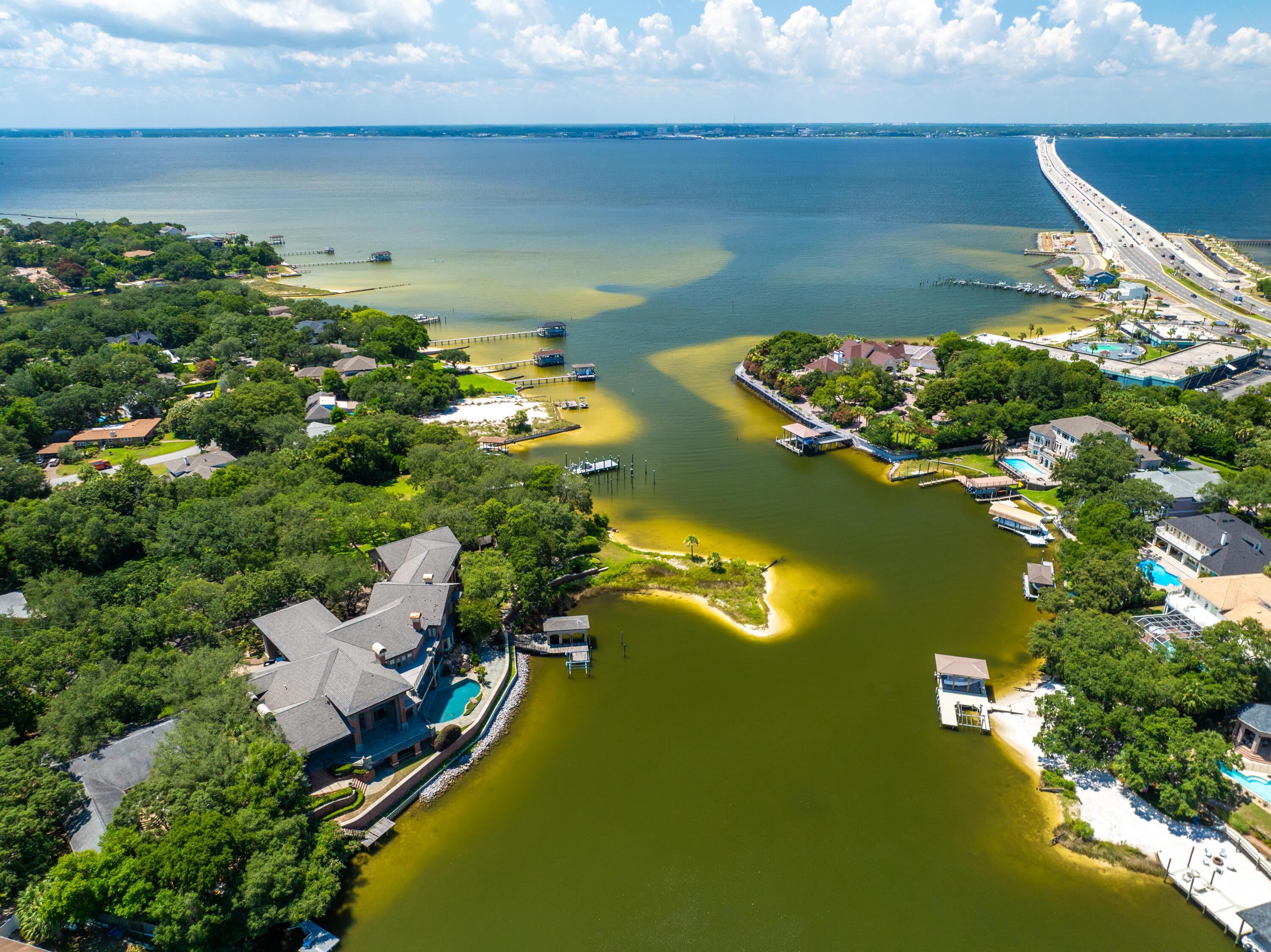 CARLAN SHORES - Residential