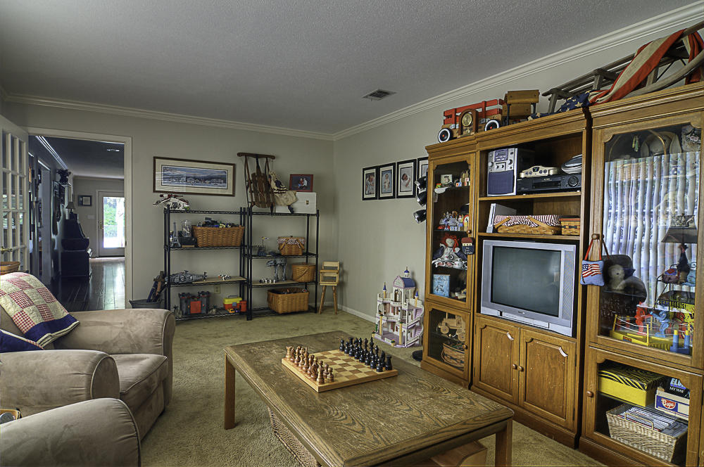 LONGWOOD S/D 2ND ADDN - Residential