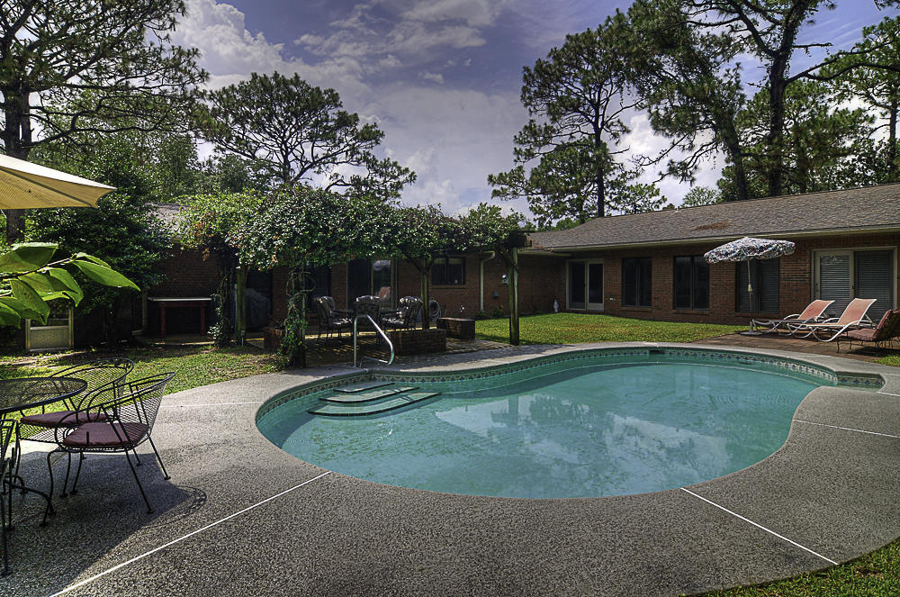 LONGWOOD S/D 2ND ADDN - Residential