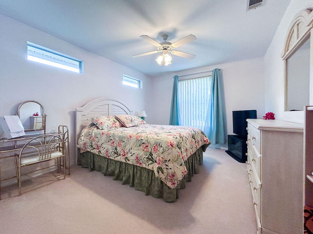 ROCKY BAYOU COUNTRY CLUB ESTATES 9 - Residential