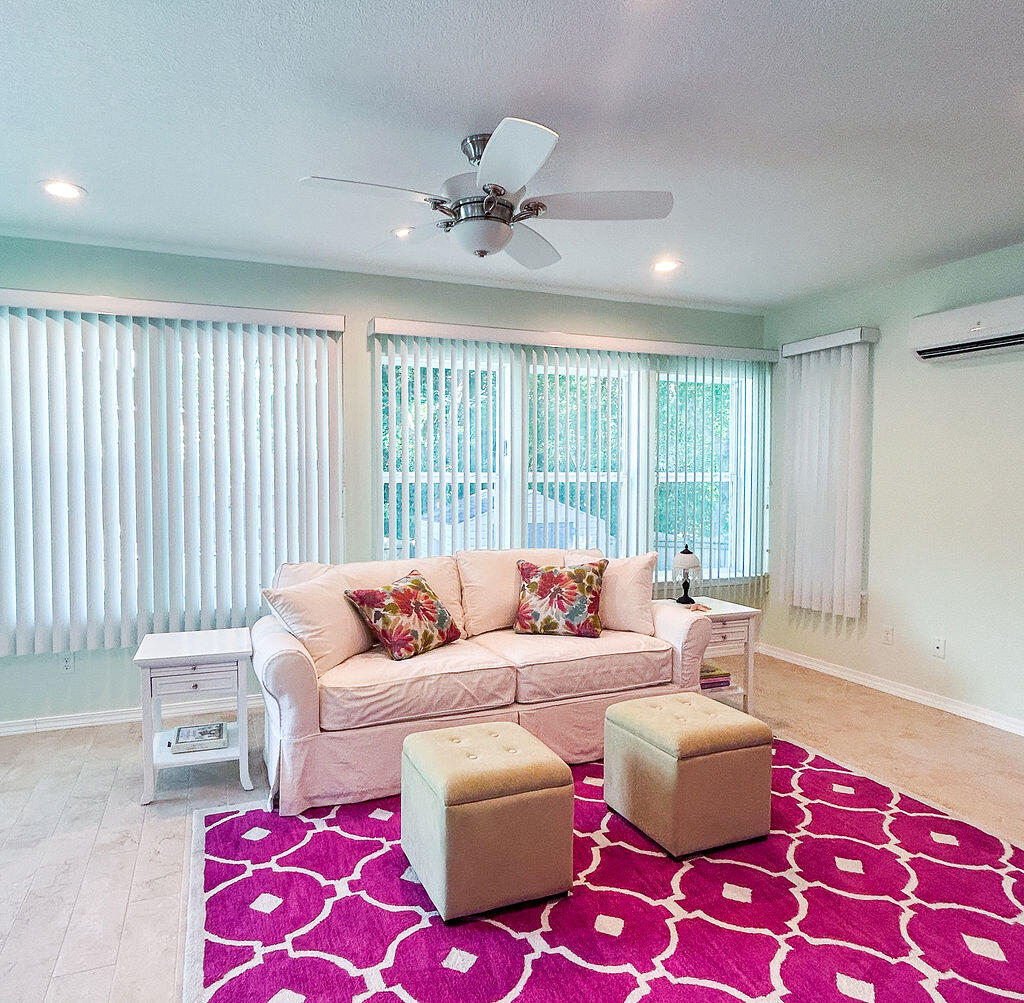 ROCKY BAYOU COUNTRY CLUB ESTATES 9 - Residential