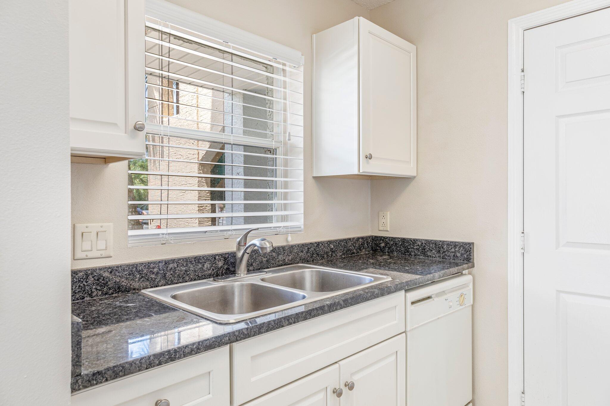 THE FLORIDA CLUB @ Bluewater Bay - Residential