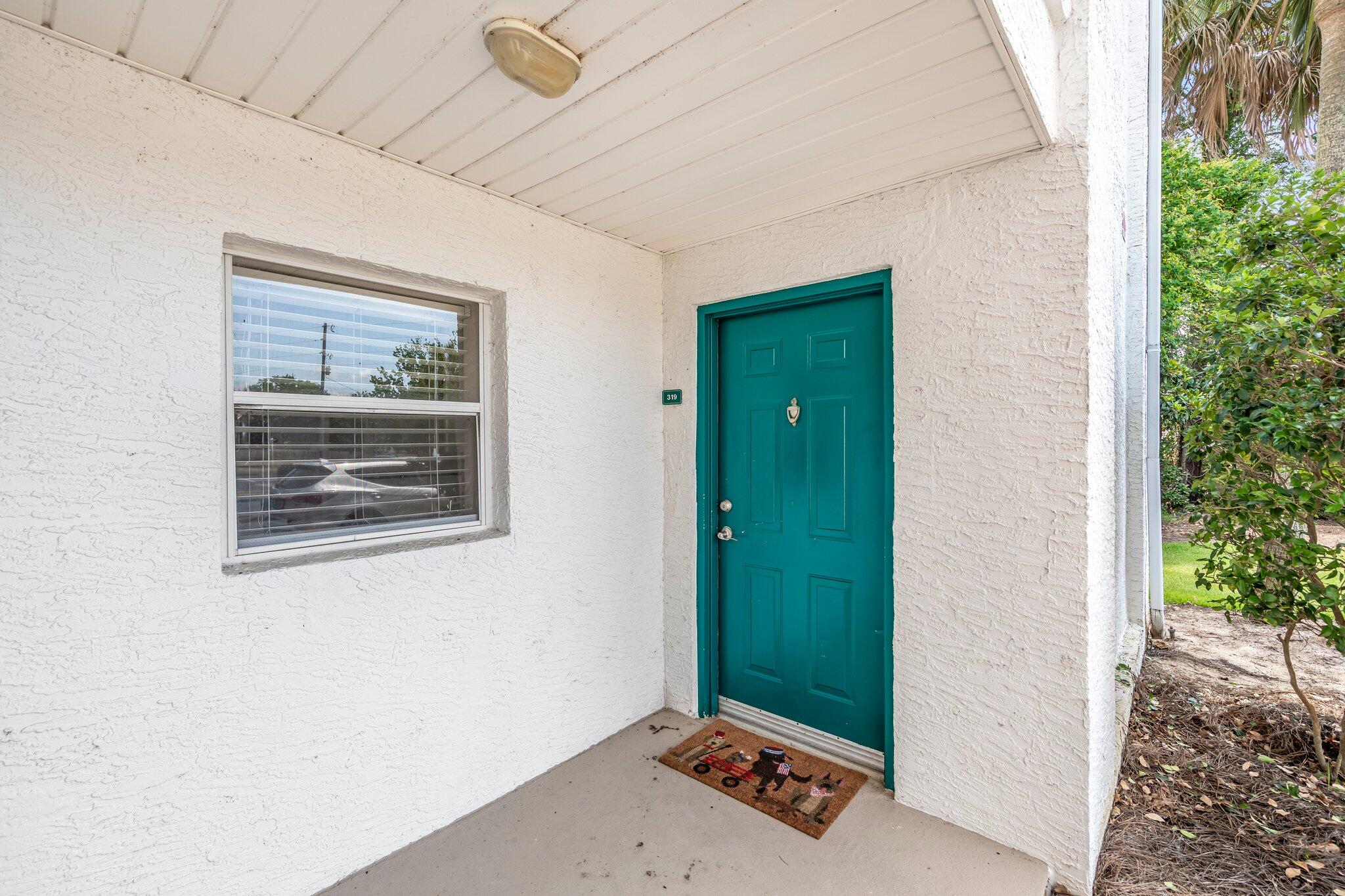 THE FLORIDA CLUB @ Bluewater Bay - Residential