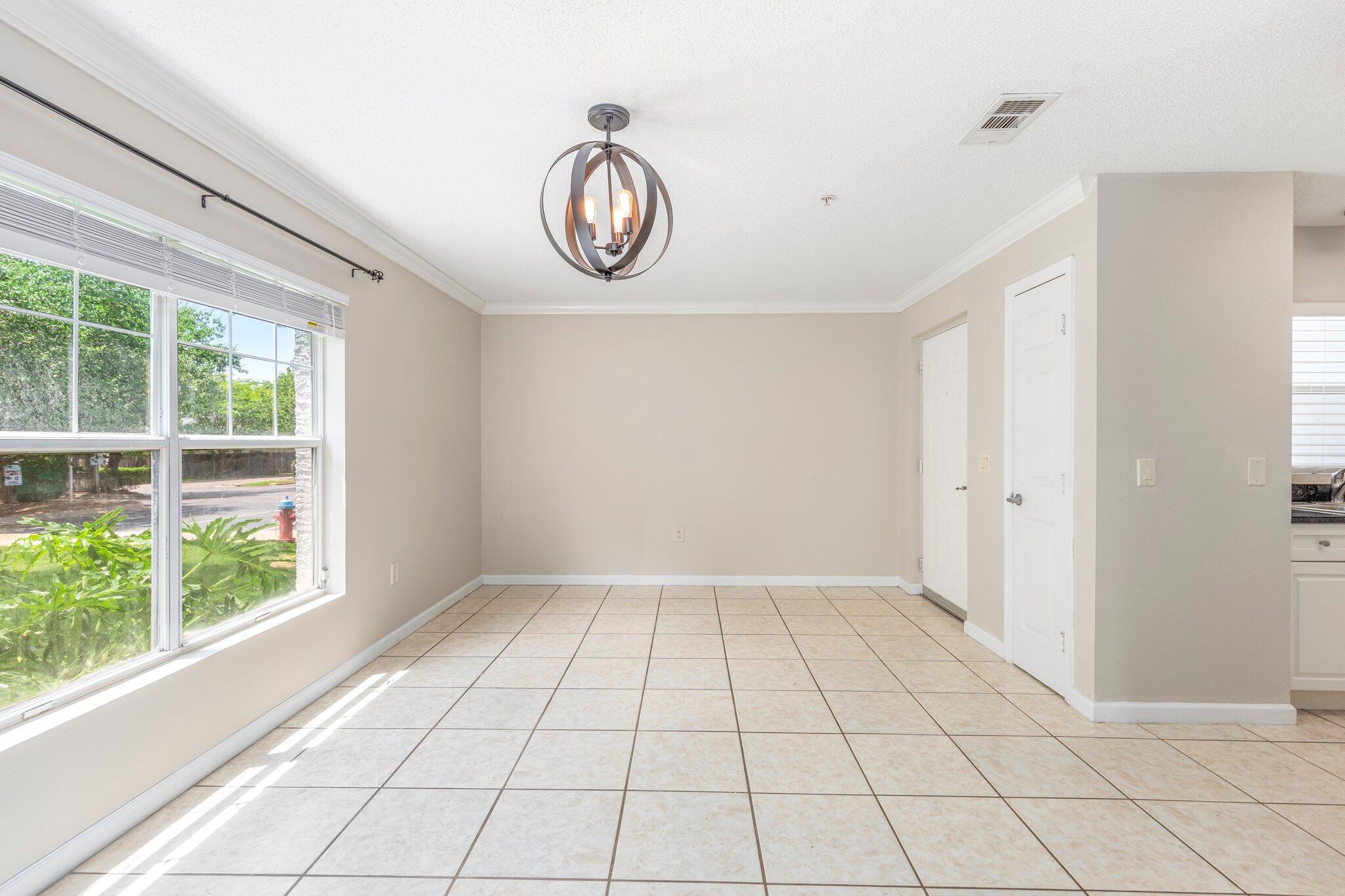 THE FLORIDA CLUB @ Bluewater Bay - Residential