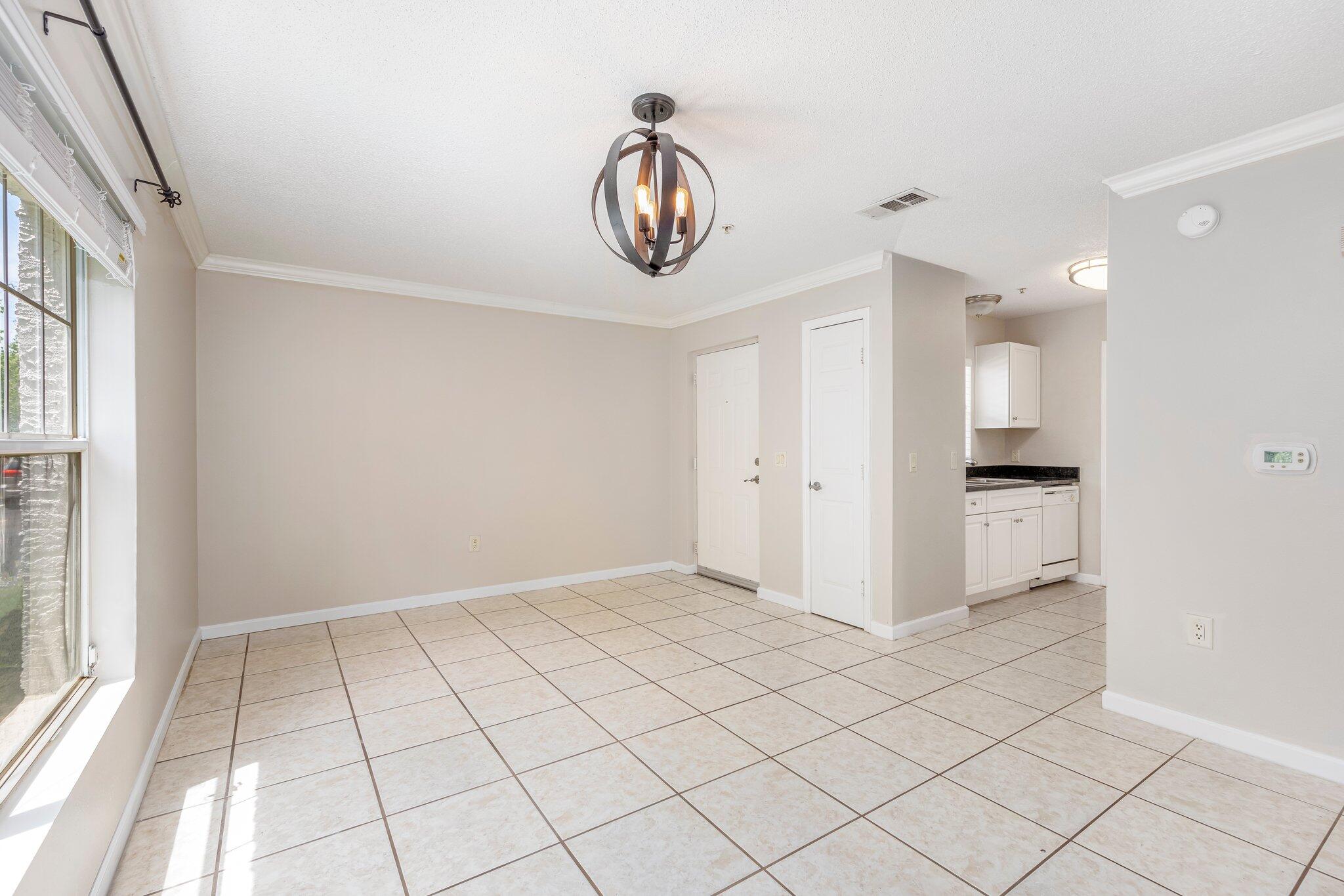 THE FLORIDA CLUB @ Bluewater Bay - Residential