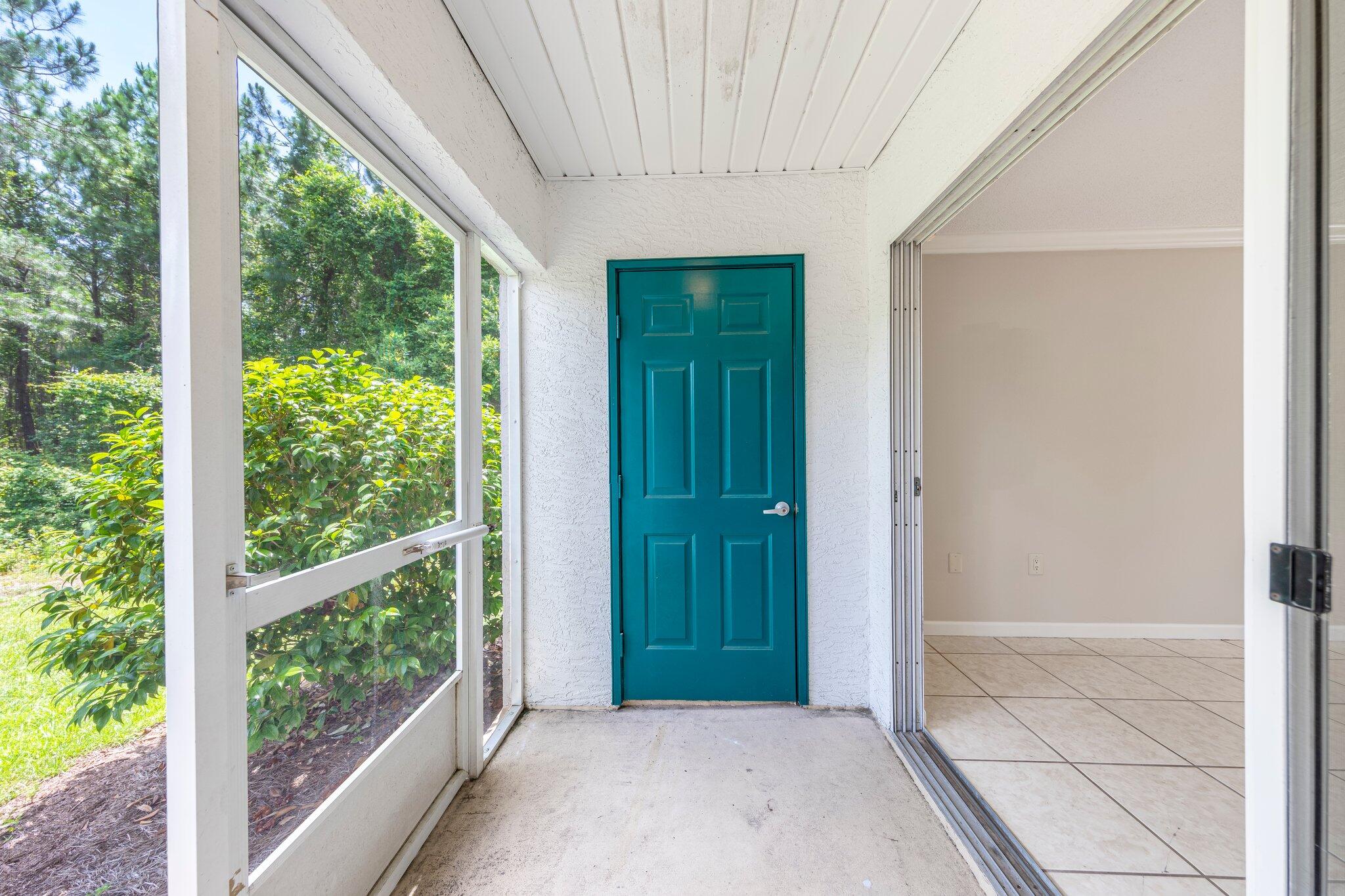 THE FLORIDA CLUB @ Bluewater Bay - Residential