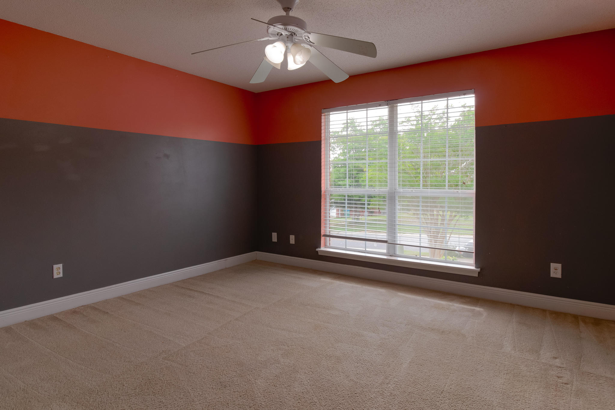 FOX VALLEY - Residential